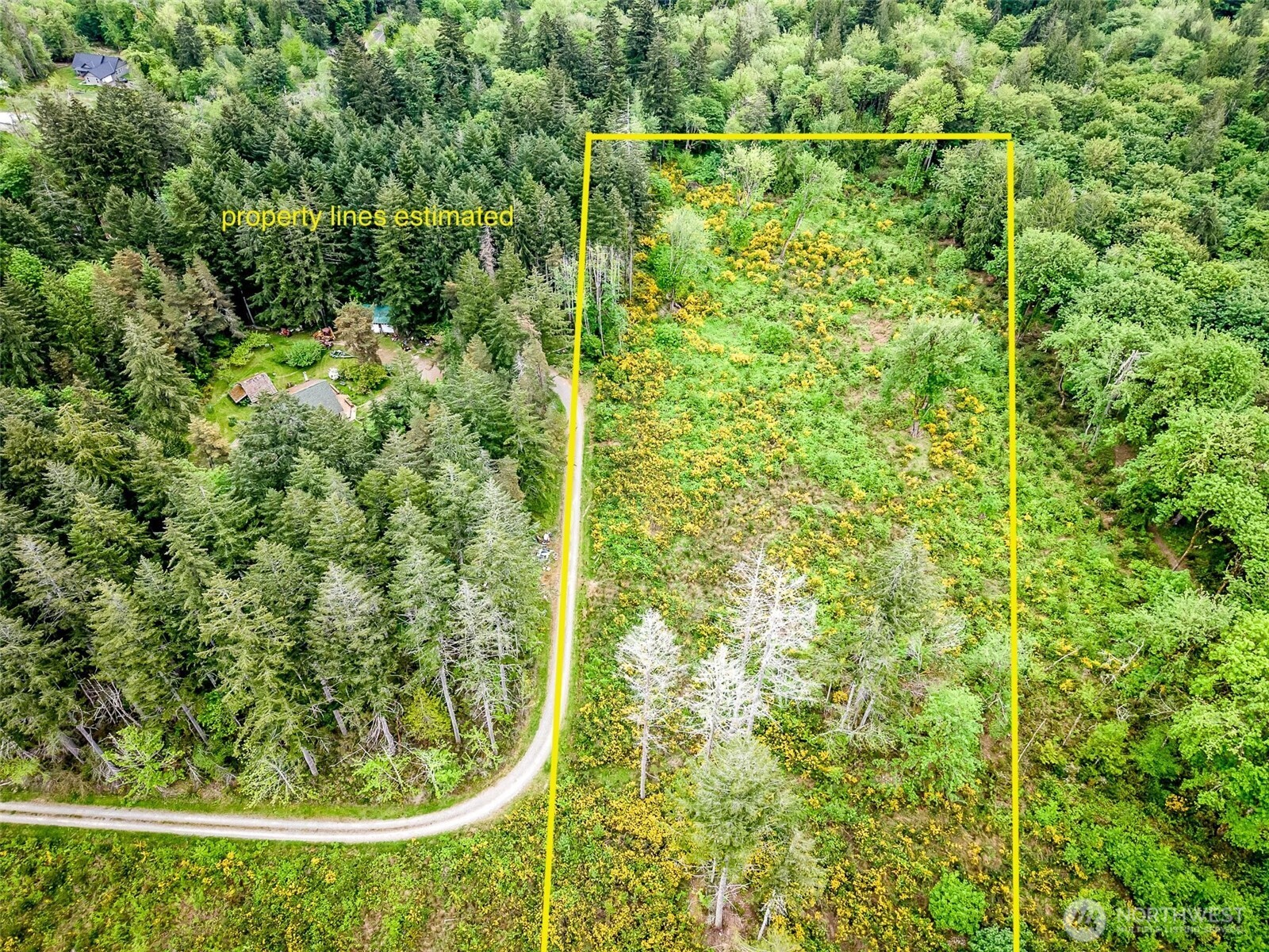 4 Lot 9th Street Property Photo 5