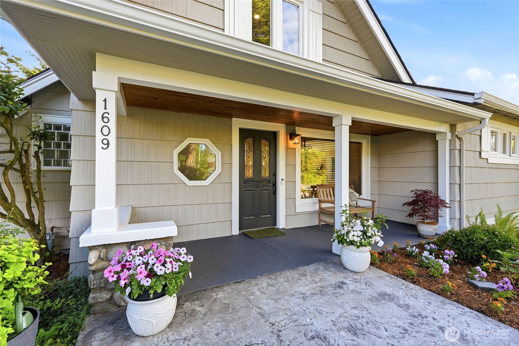 1609 Goat Trail Road Property Photo 4