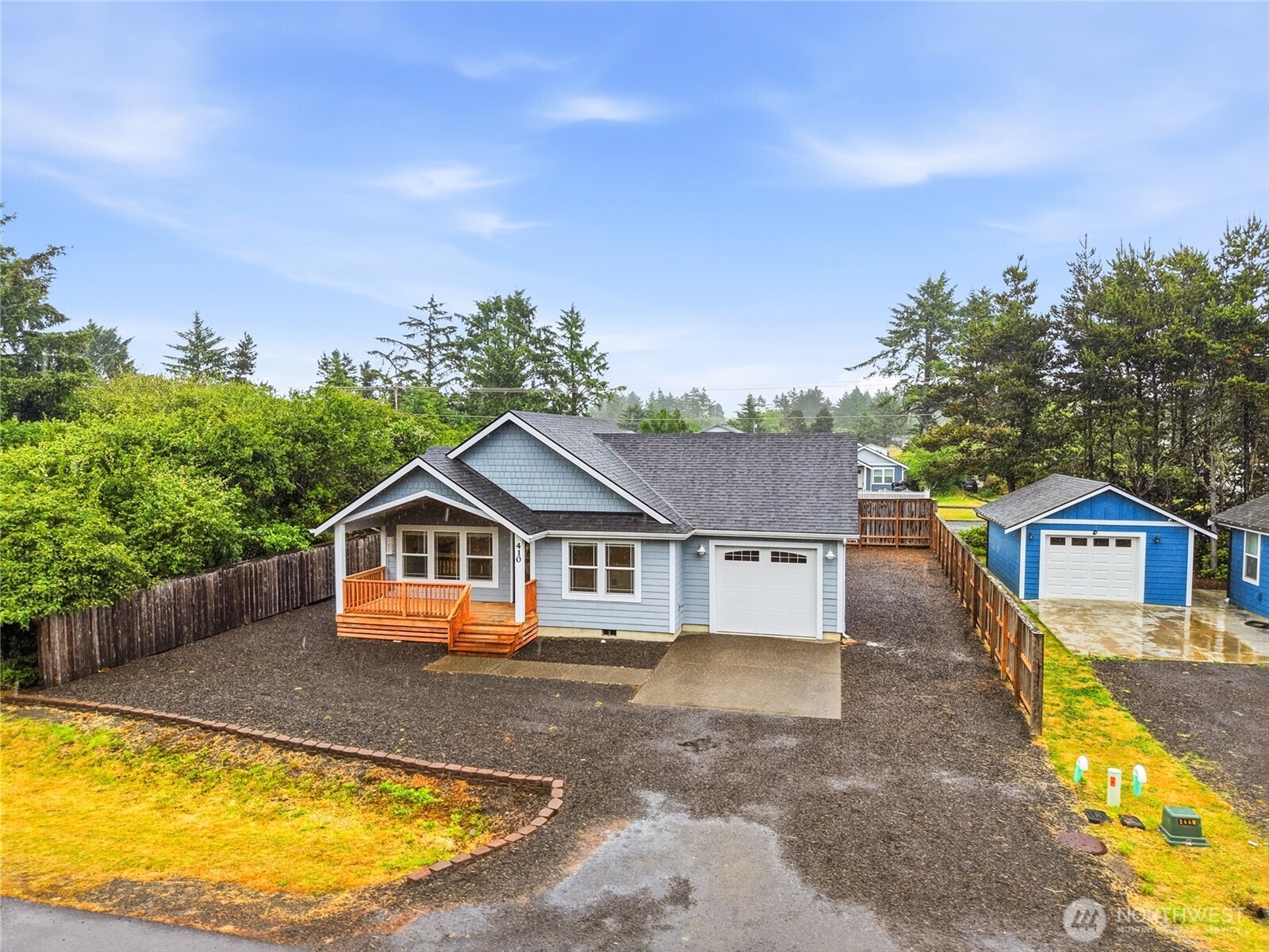 410 Ensign Avenue Property Photo 2