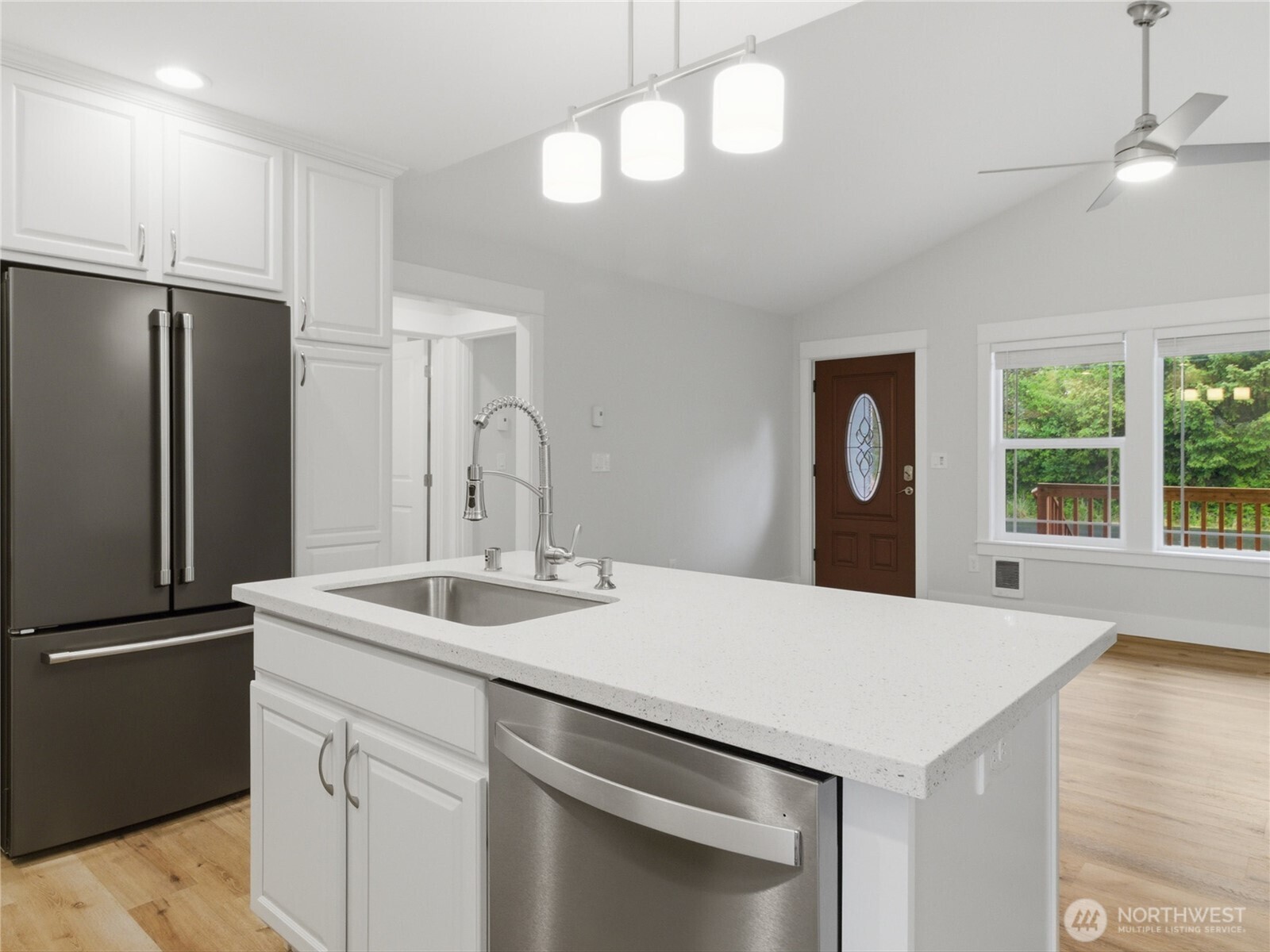 410 Ensign Avenue Property Photo 17