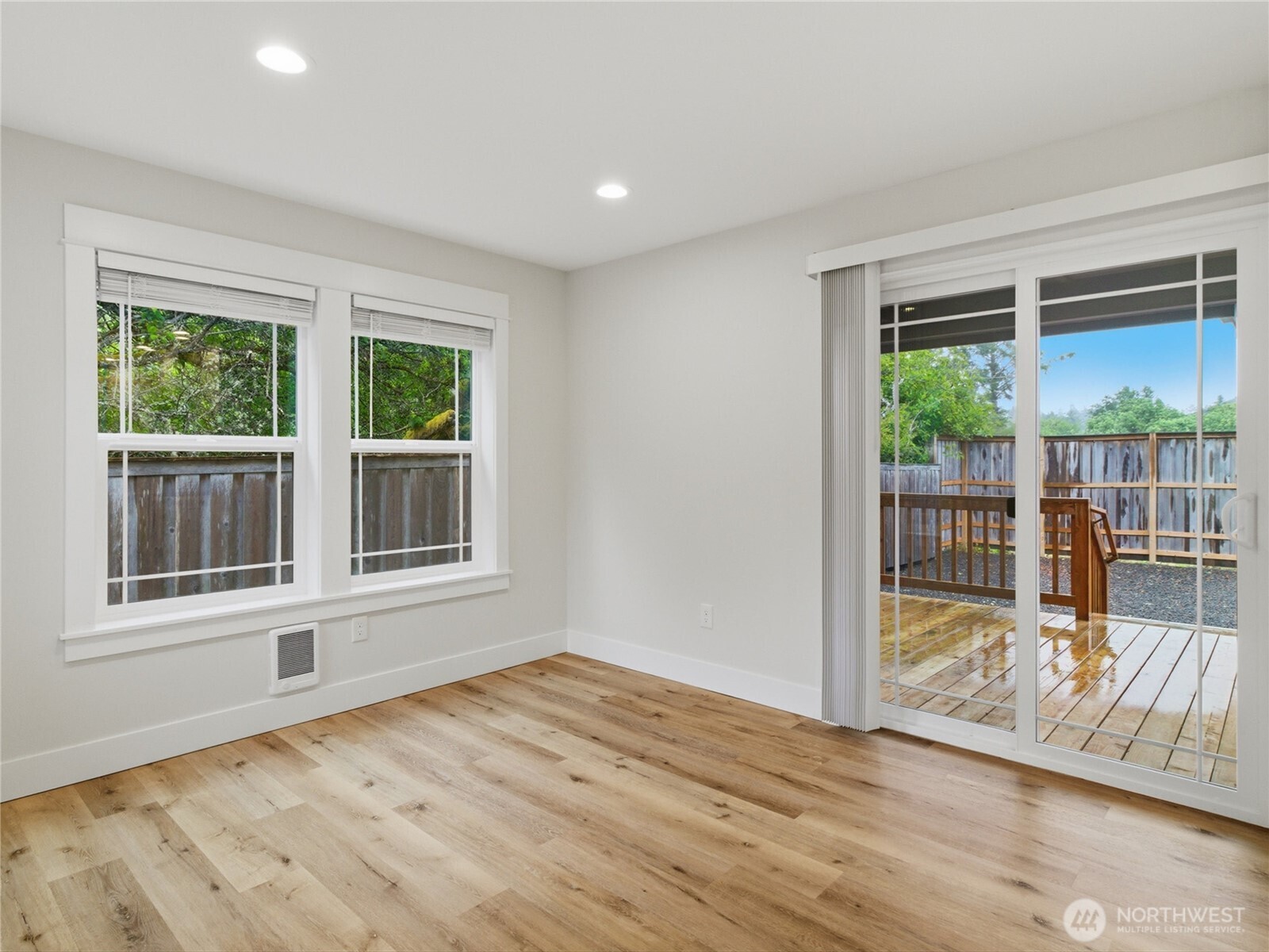 410 Ensign Avenue Property Photo 20