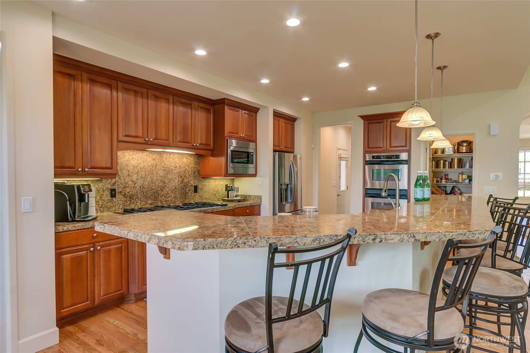323 240th Place Property Photo 10