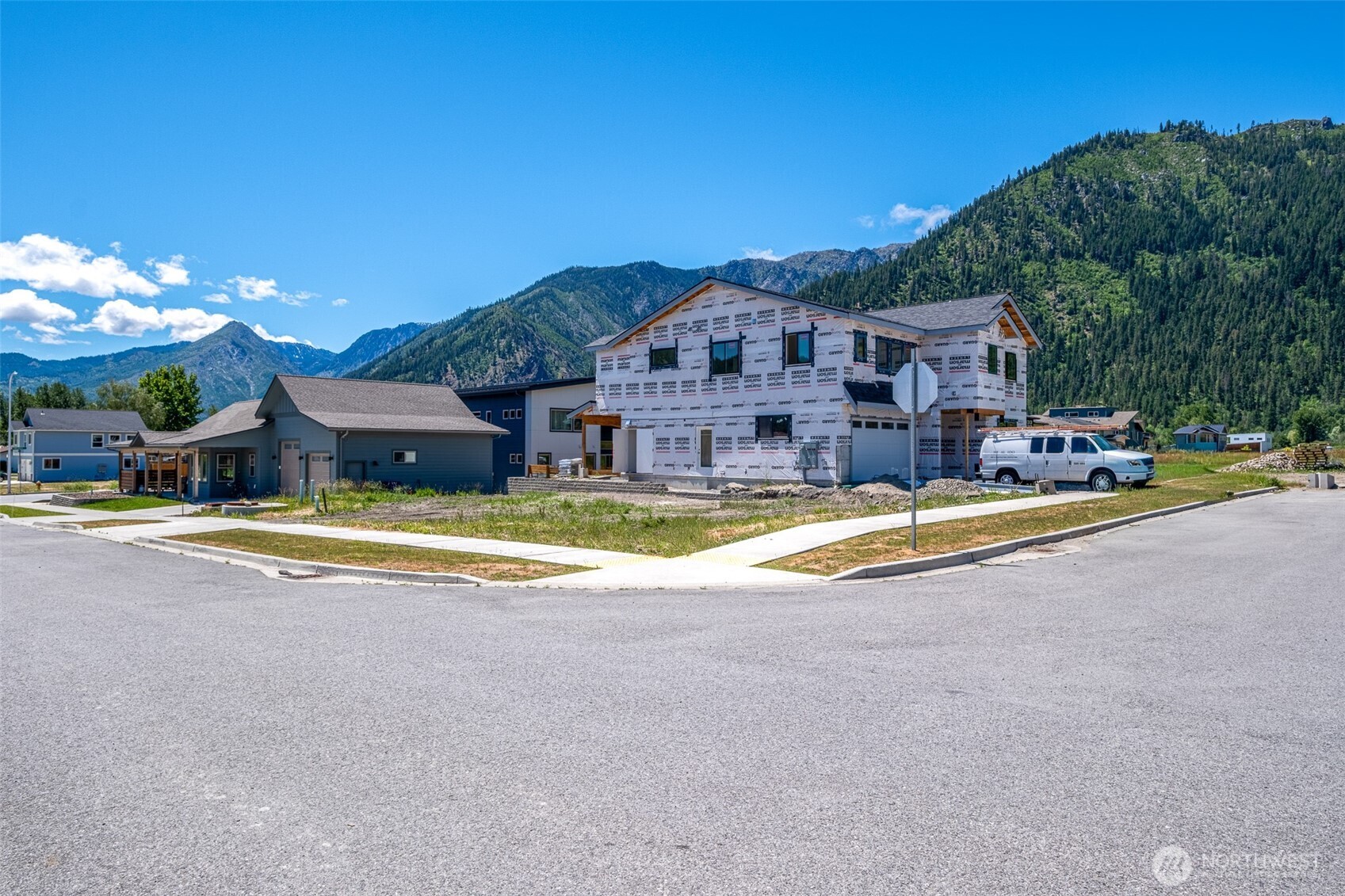 337 Alpenglow Property Photo 11