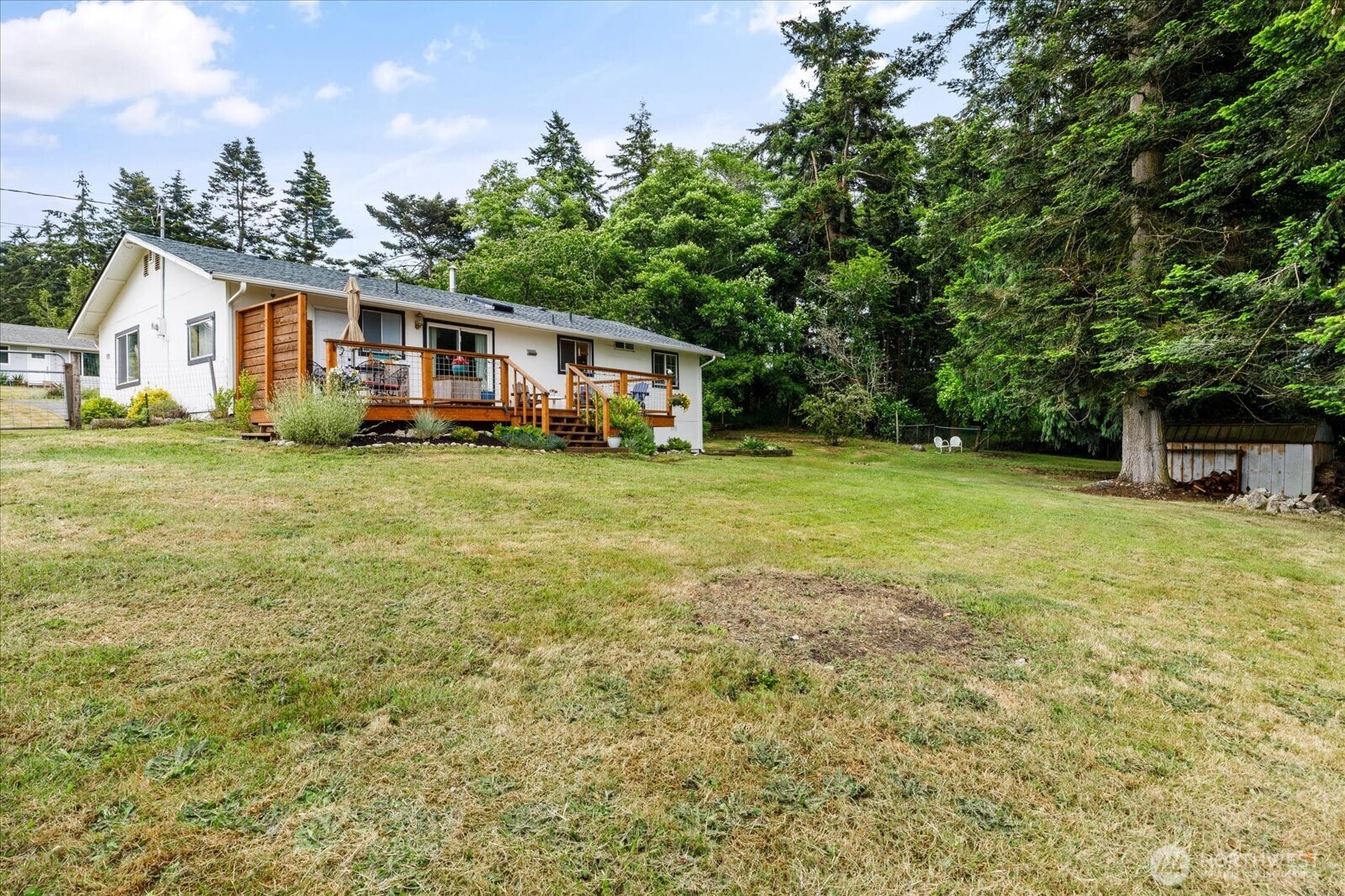 975 Ferry Avenue Property Photo 33