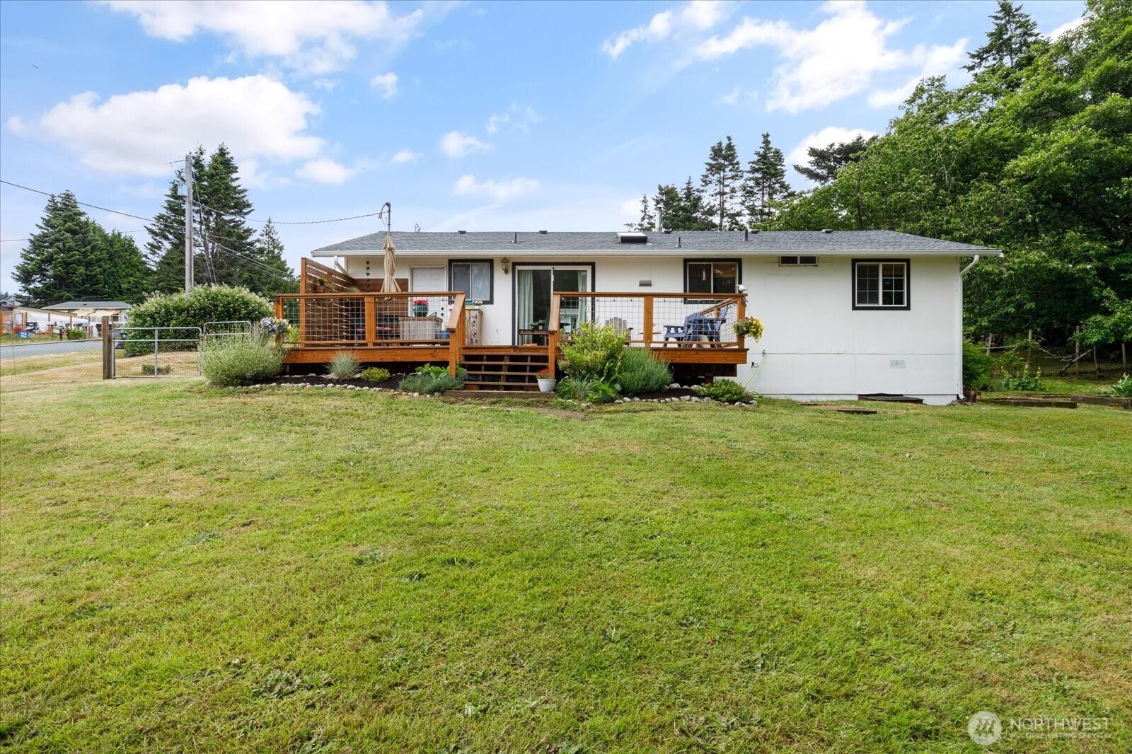 975 Ferry Avenue Property Photo 34