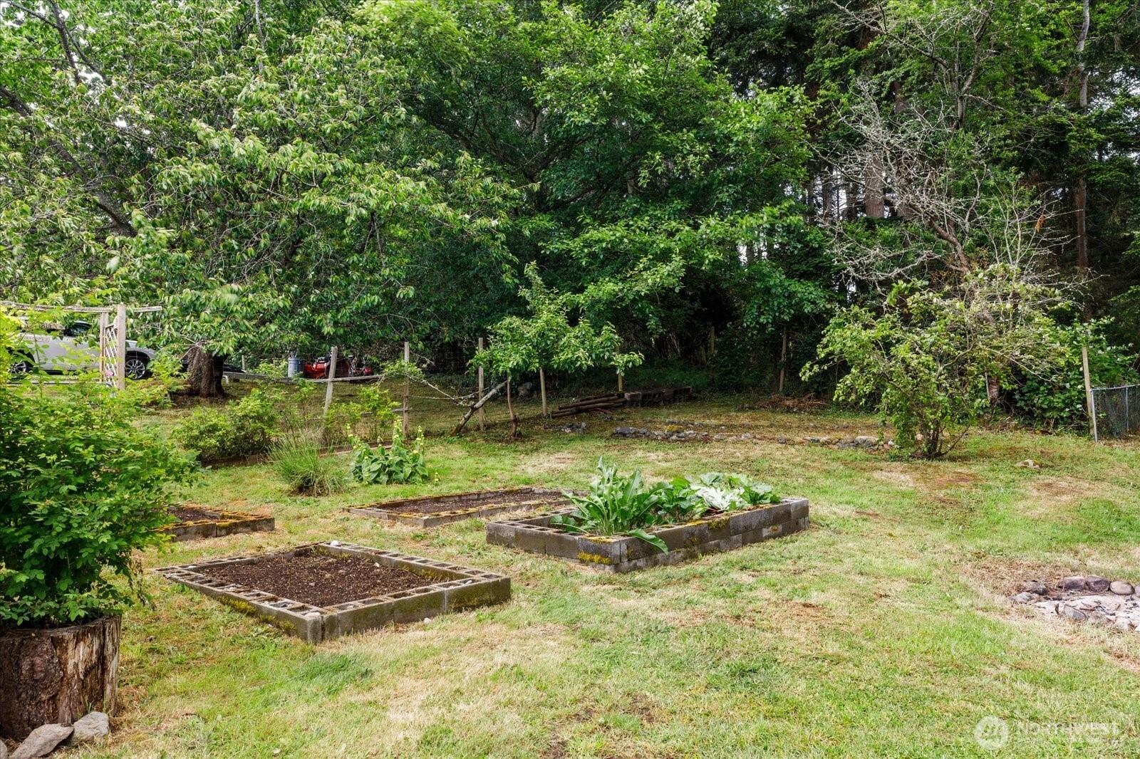 975 Ferry Avenue Property Photo 36
