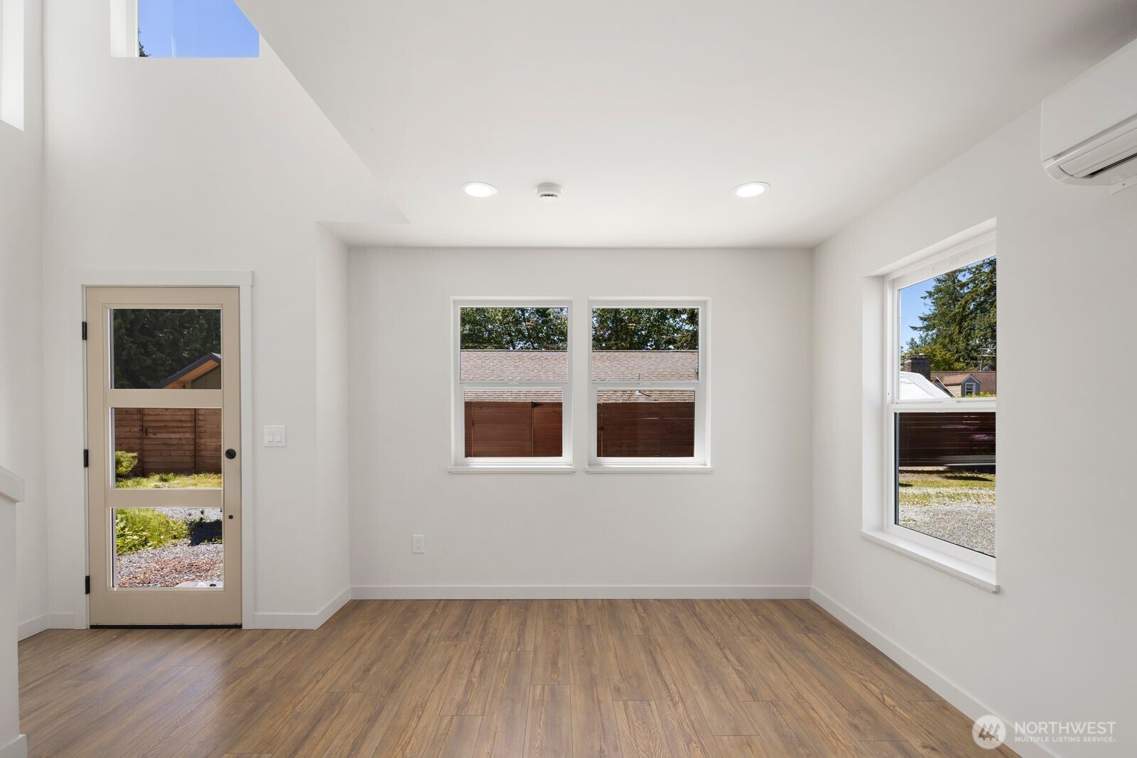 1251 Sw 151st Street Property Photo 7