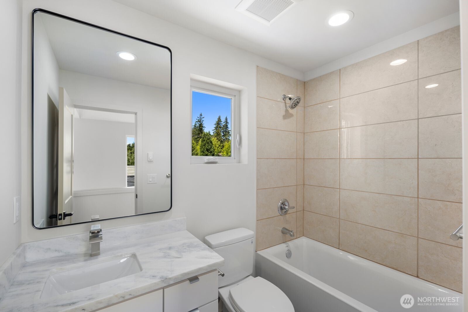 1251 Sw 151st Street Property Photo 16