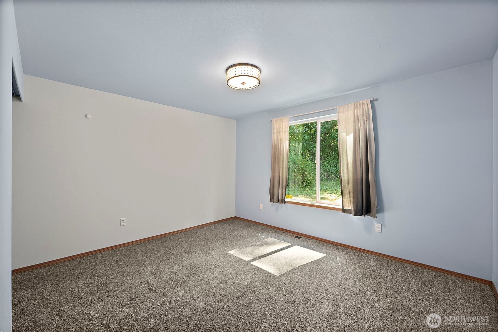 8816 324th St E Property Photo 25