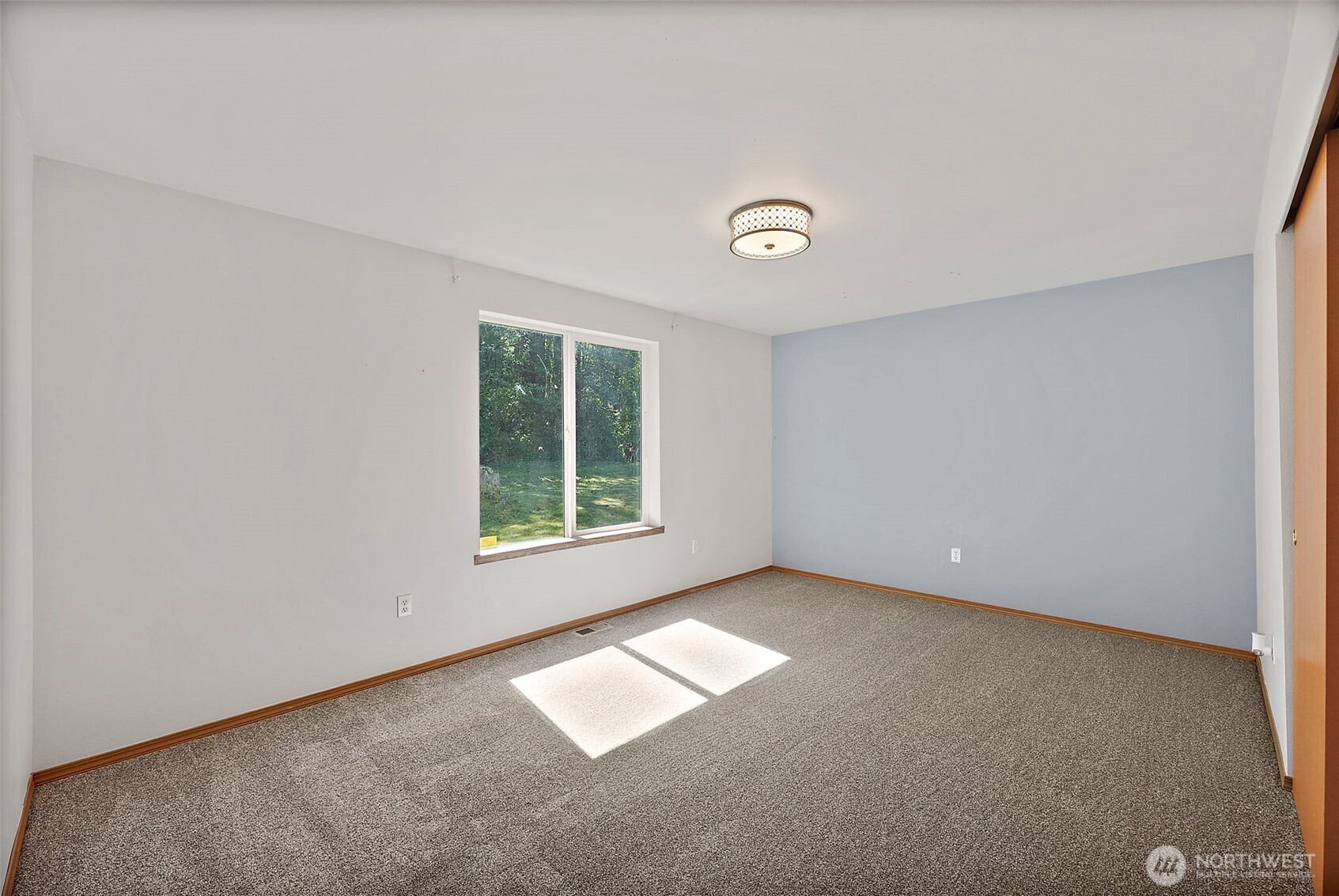 8816 324th St E Property Photo 27