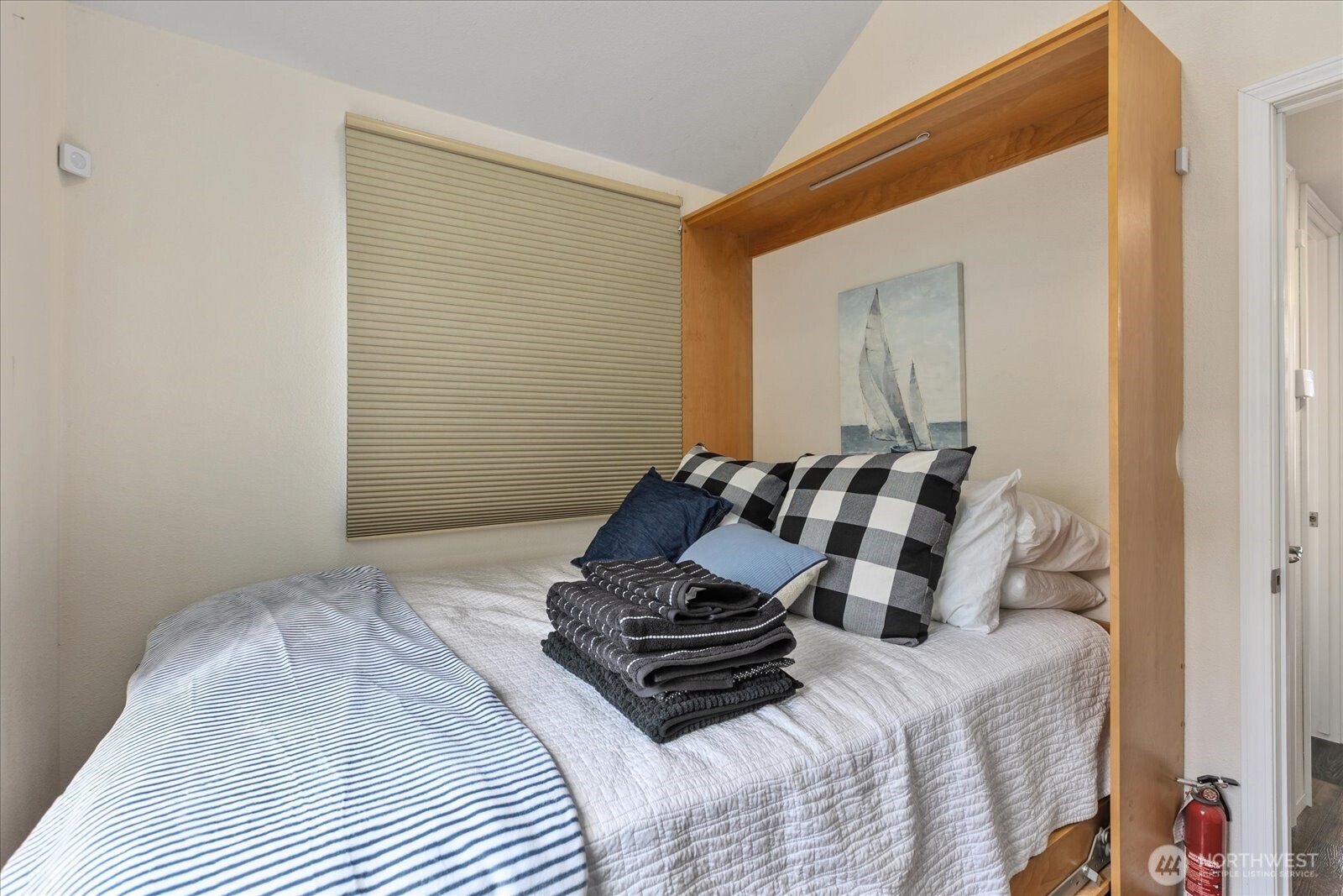 2706 Westlake Avenue 76 Property Photo 19
