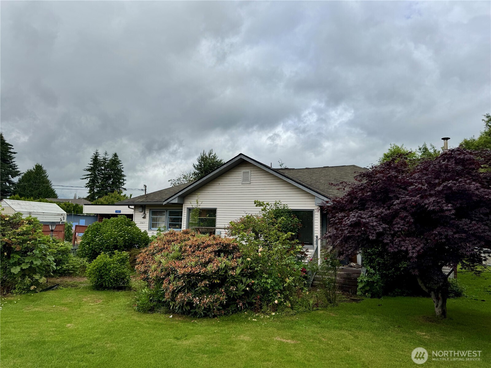 20423 State Route 20 Property Photo 2