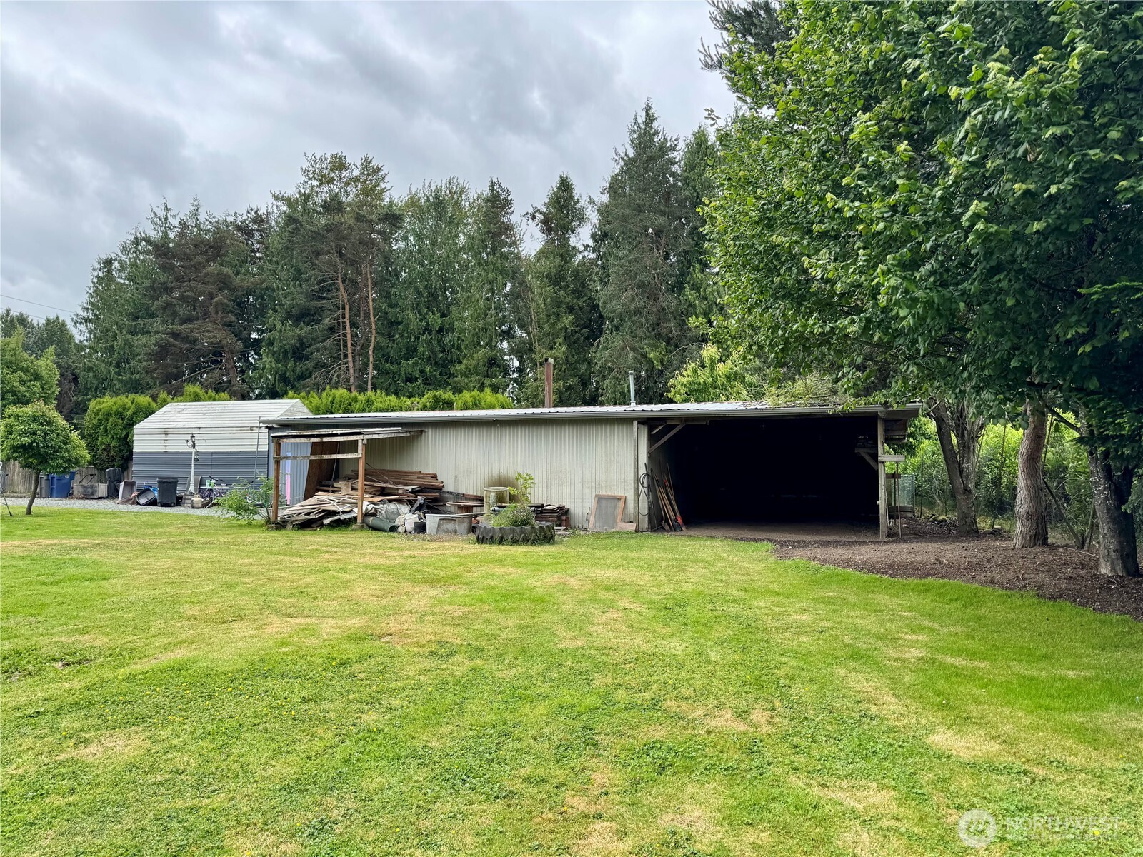 20423 State Route 20 Property Photo 5