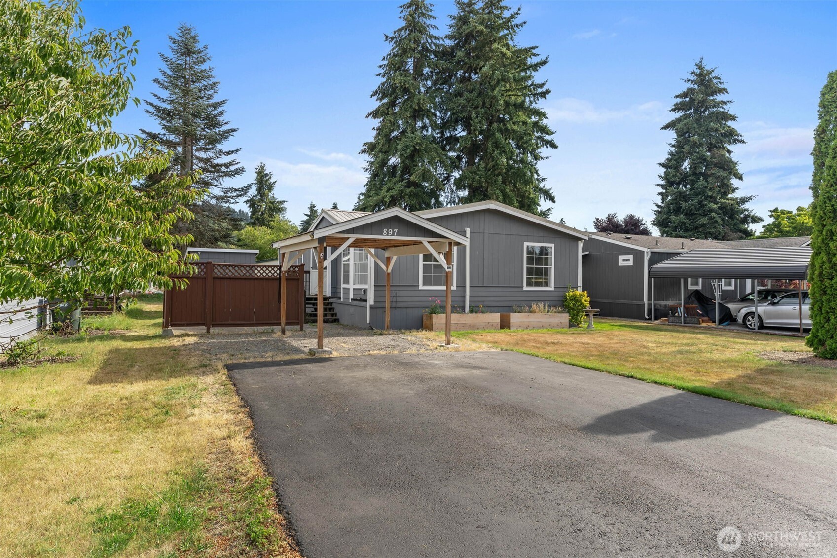 897 Garfield Avenue Property Photo 26