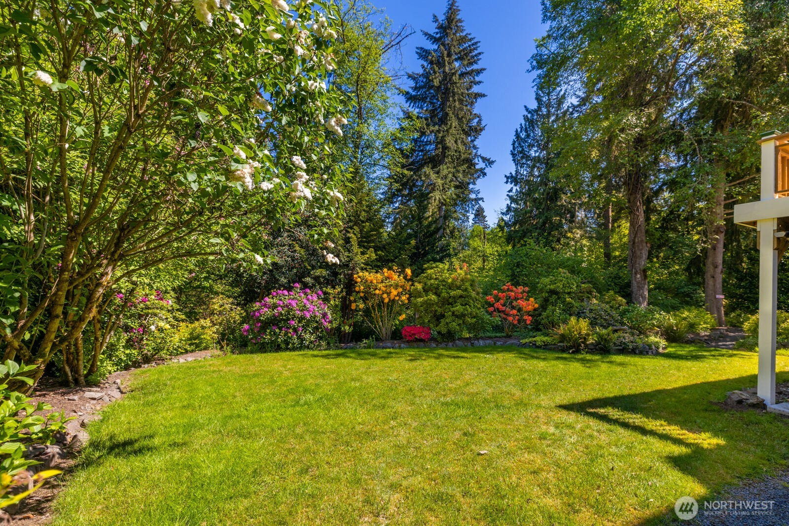 14009 Cascade Drive Property Photo 2