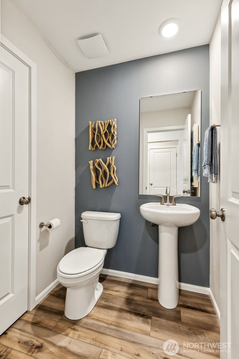 8726 62nd Court Property Photo 7