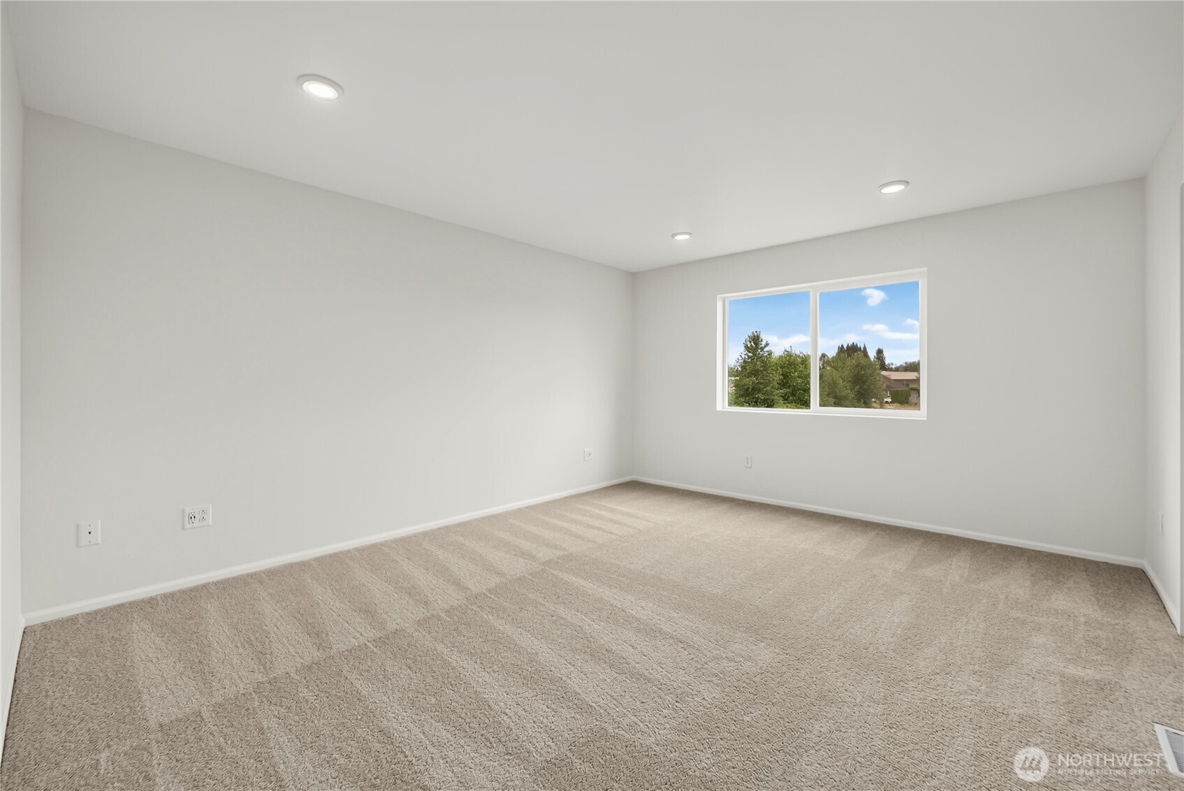 1383 Salzer Creek Loop Property Photo 25