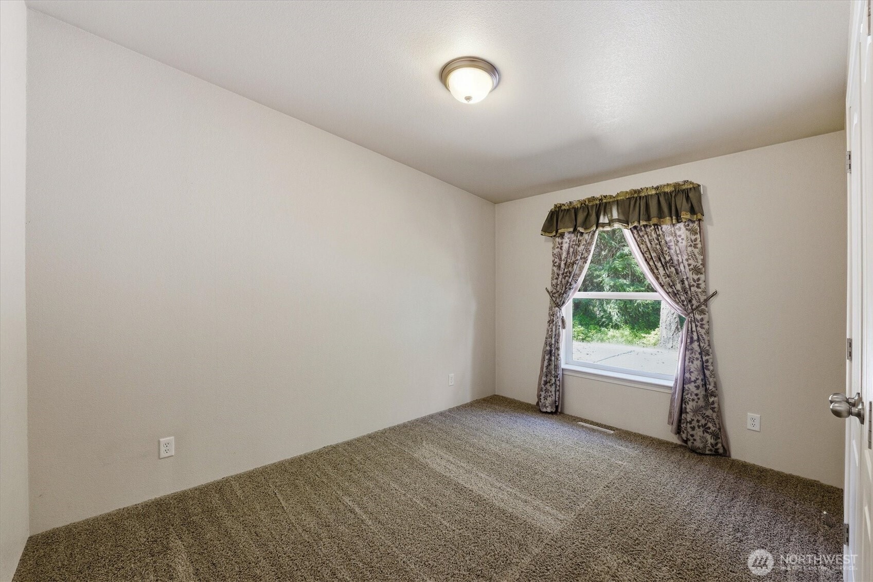 1142 Driskill Road Property Photo 18