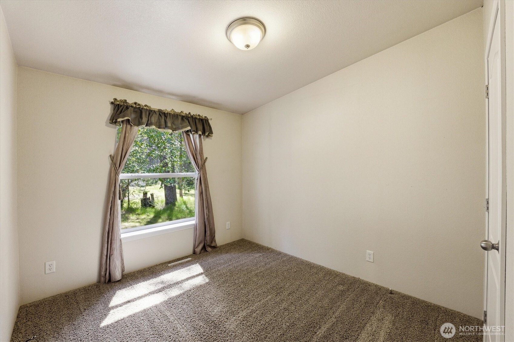 1142 Driskill Road Property Photo 21