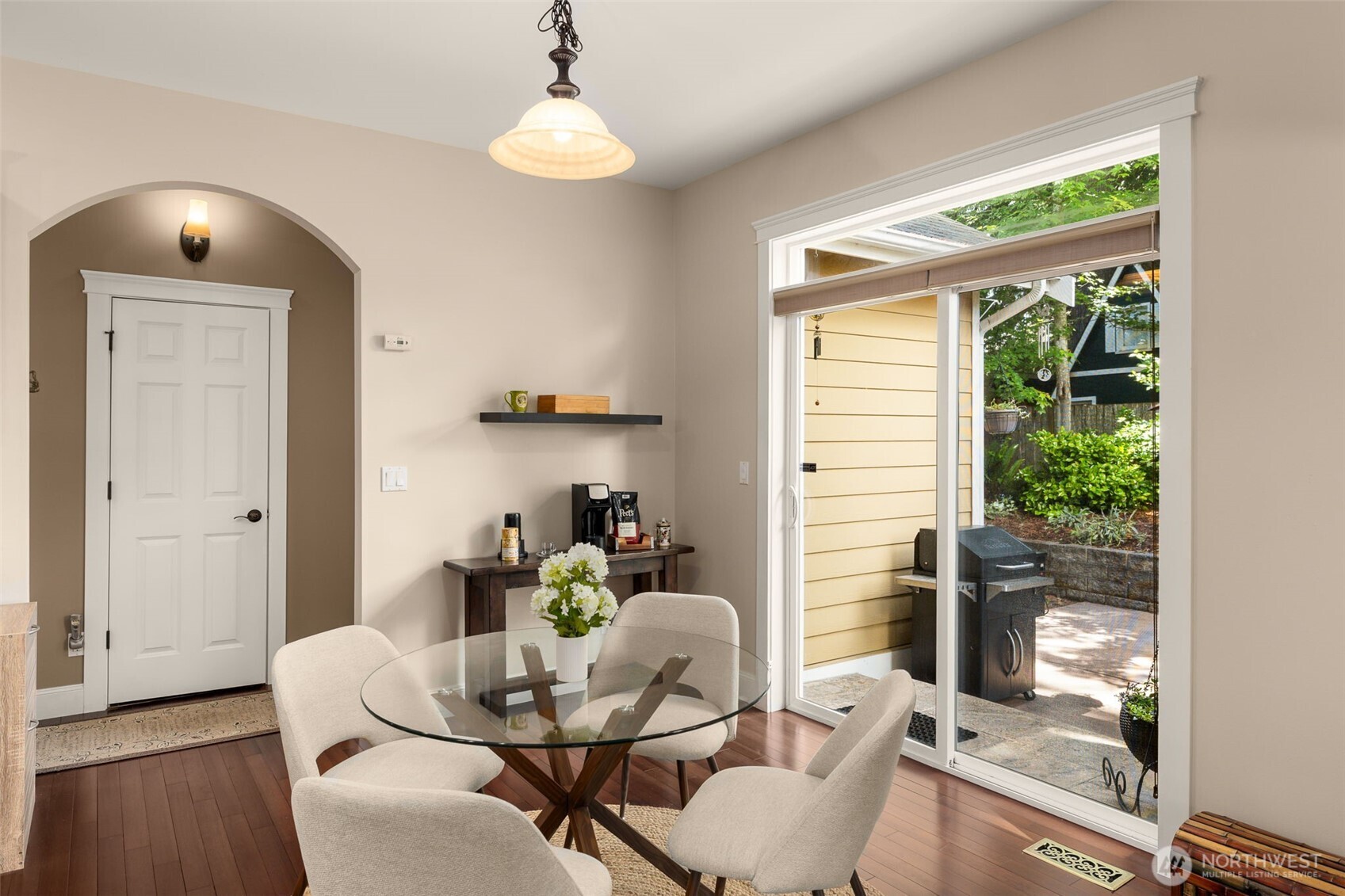 26011 147th Place Property Photo 7