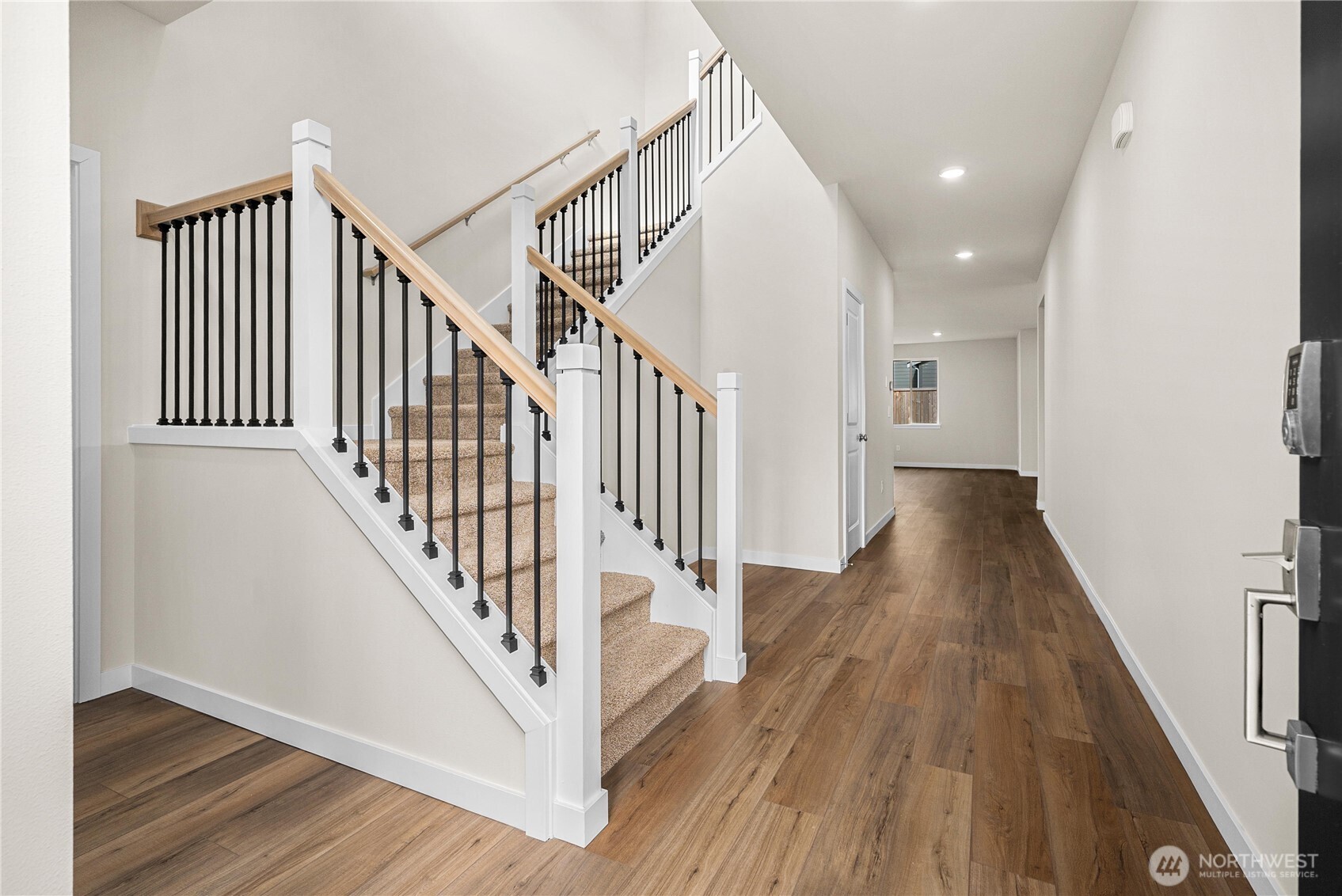 4103 Sw Rustler Street Property Photo 2