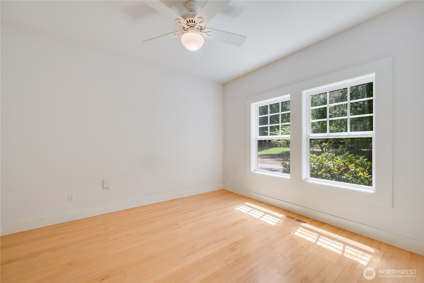 125 River Glen Terrace Property Photo 24