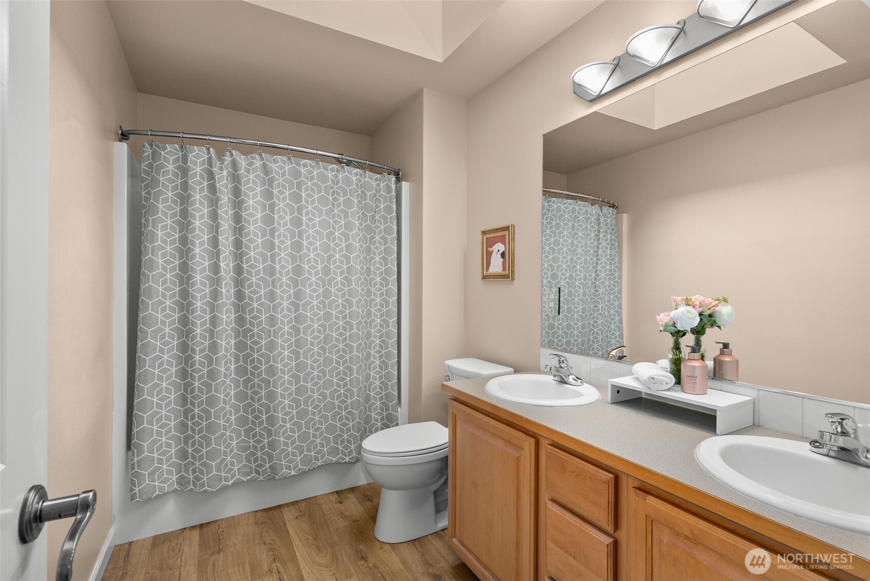 8010 Wenatchee Place Property Photo 31