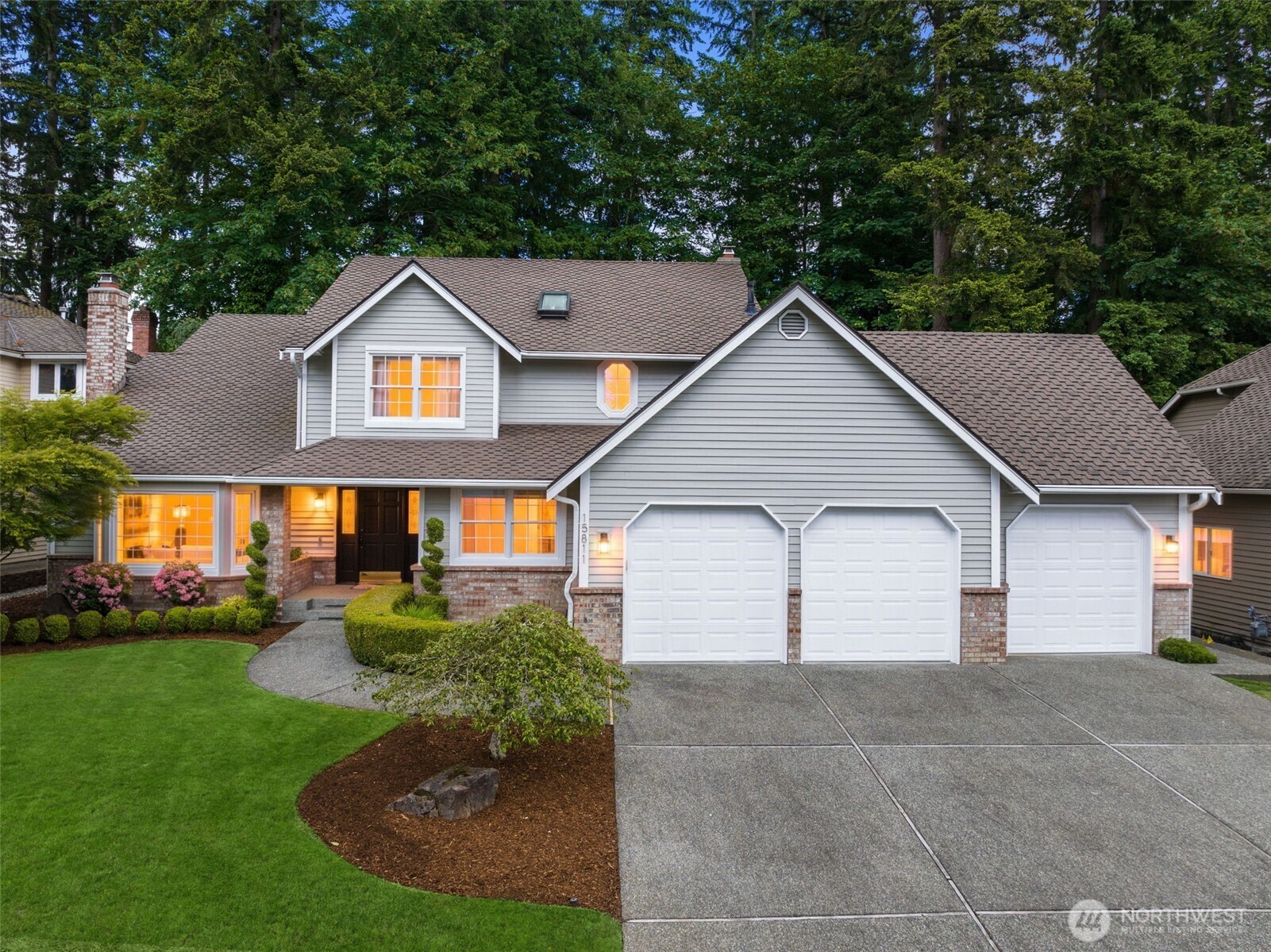 15811 29th SE Drive Property Photo 1