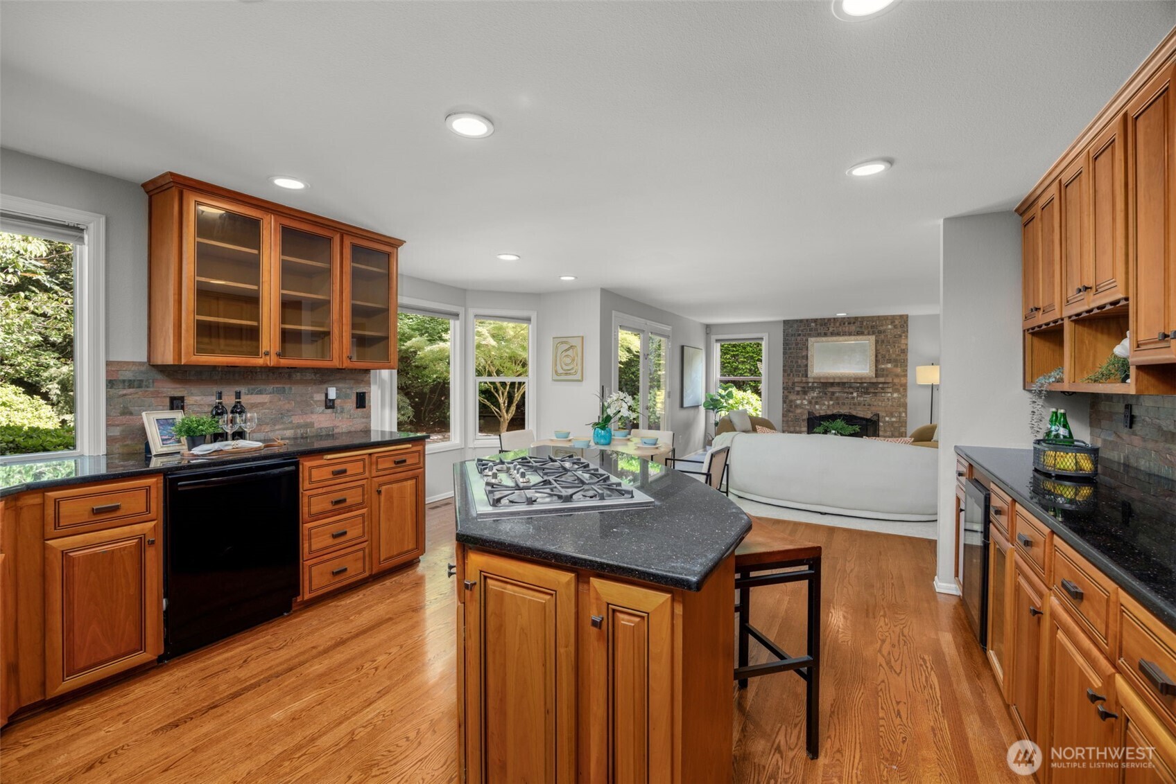 15811 29th Se Drive Property Photo 9
