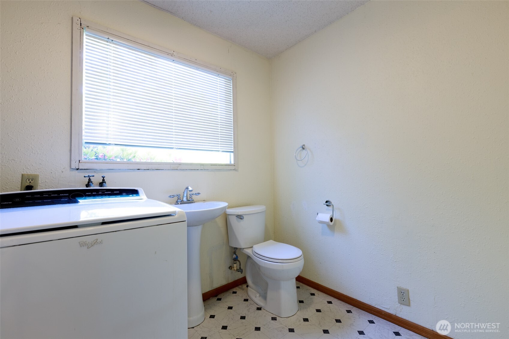 20411 56th Avenue Property Photo 15