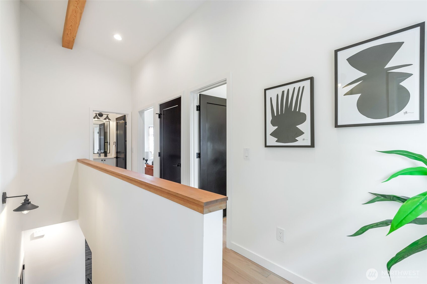 1556 S Pearl Street B Property Photo 17