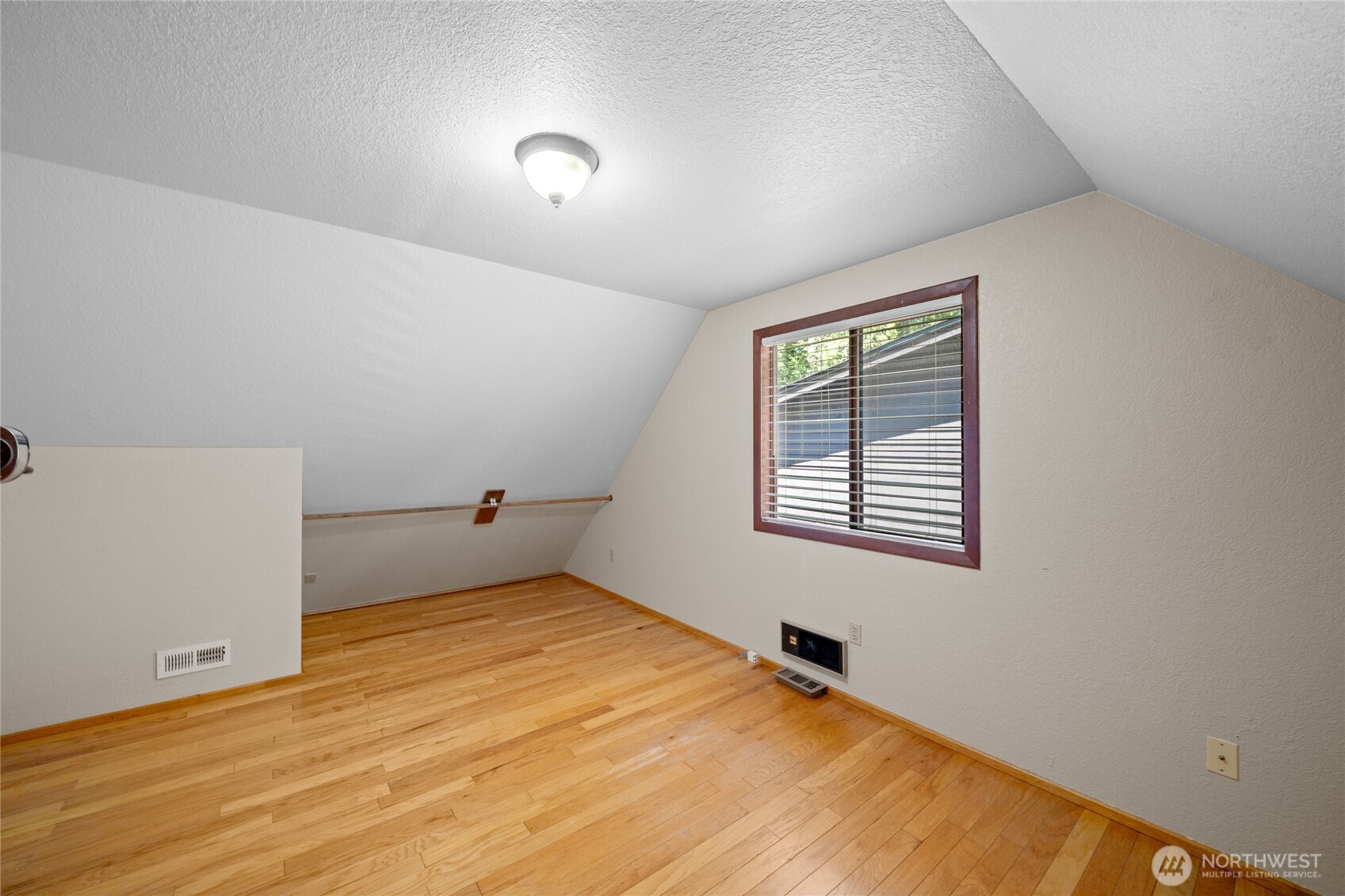 211 E Aycliffe Drive Property Photo 21