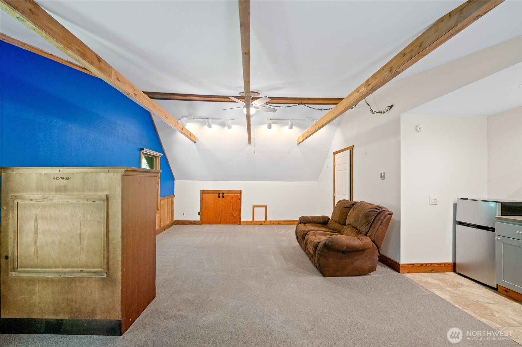 211 E Aycliffe Drive Property Photo 30