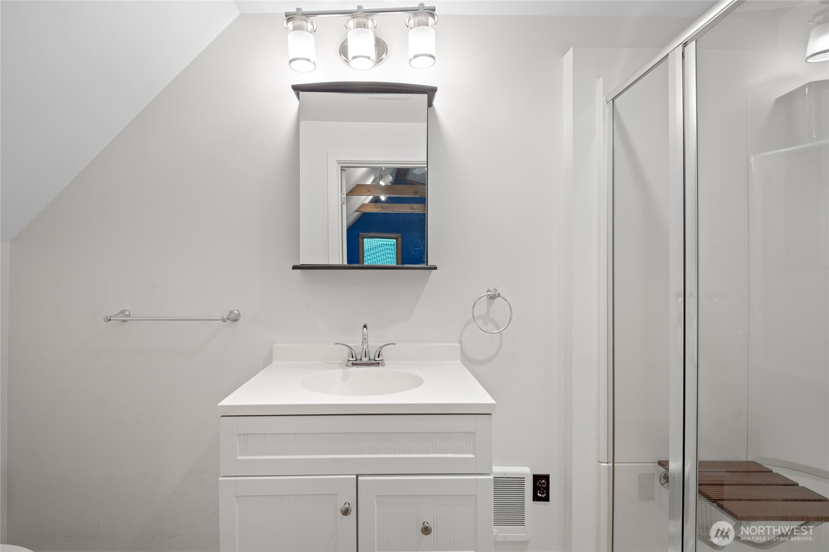 211 E Aycliffe Drive Property Photo 33