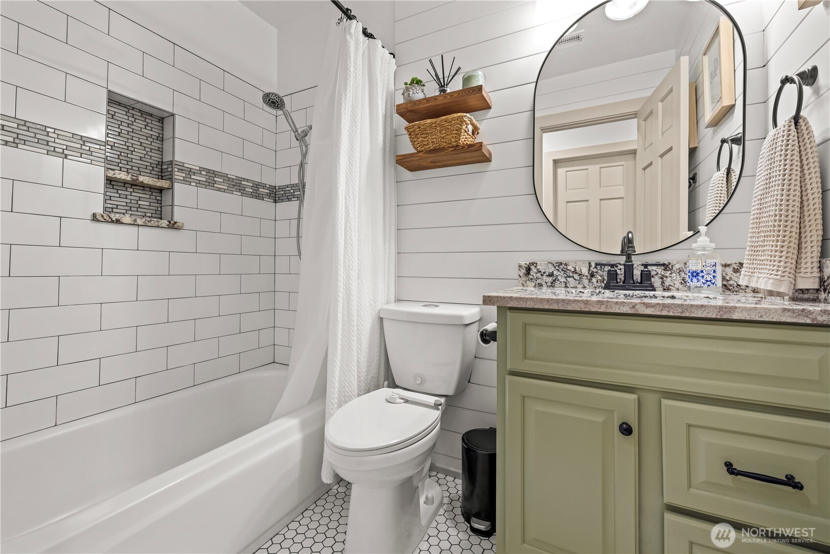 16516 133rd Place Property Photo 25