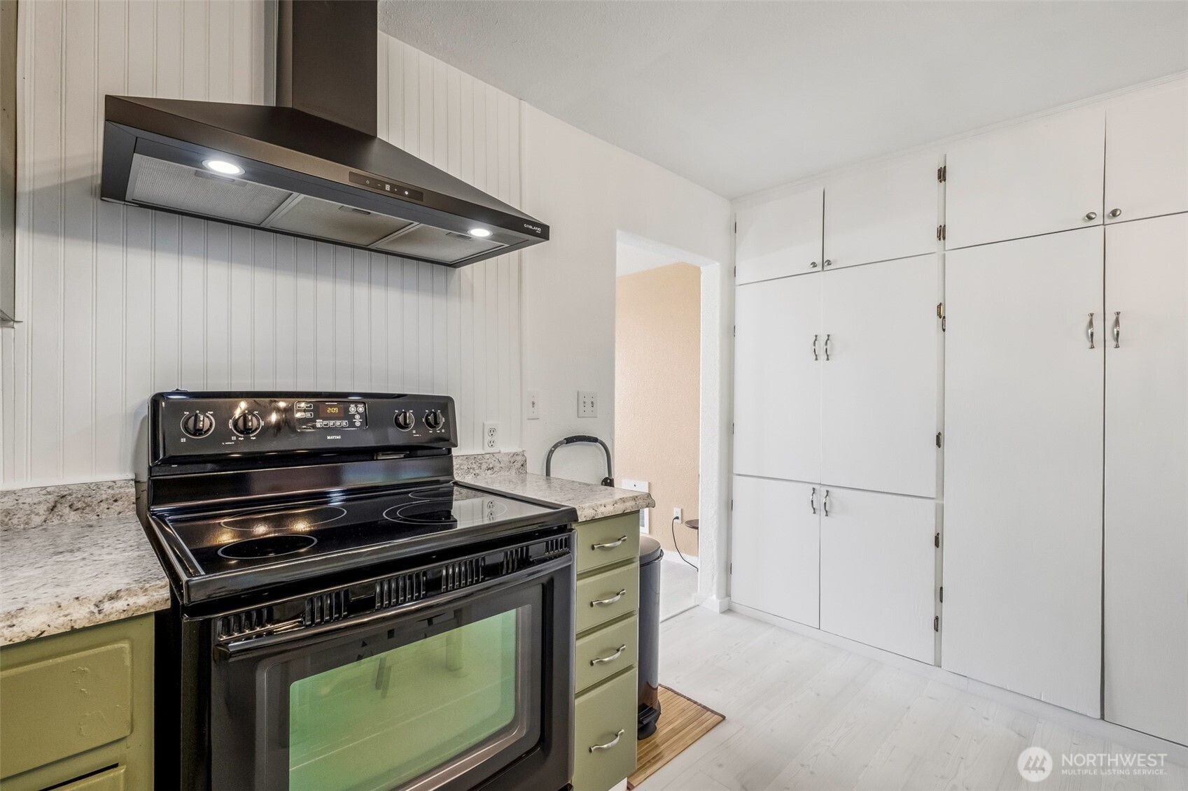 604 Cedar Street Property Photo 14