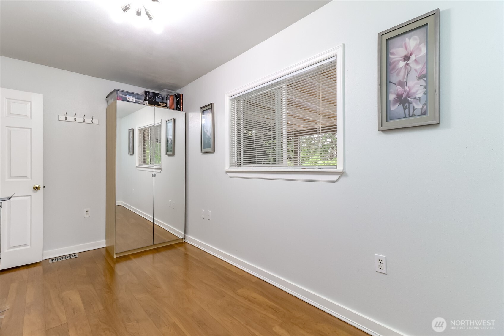 98 31st Avenue Property Photo 14