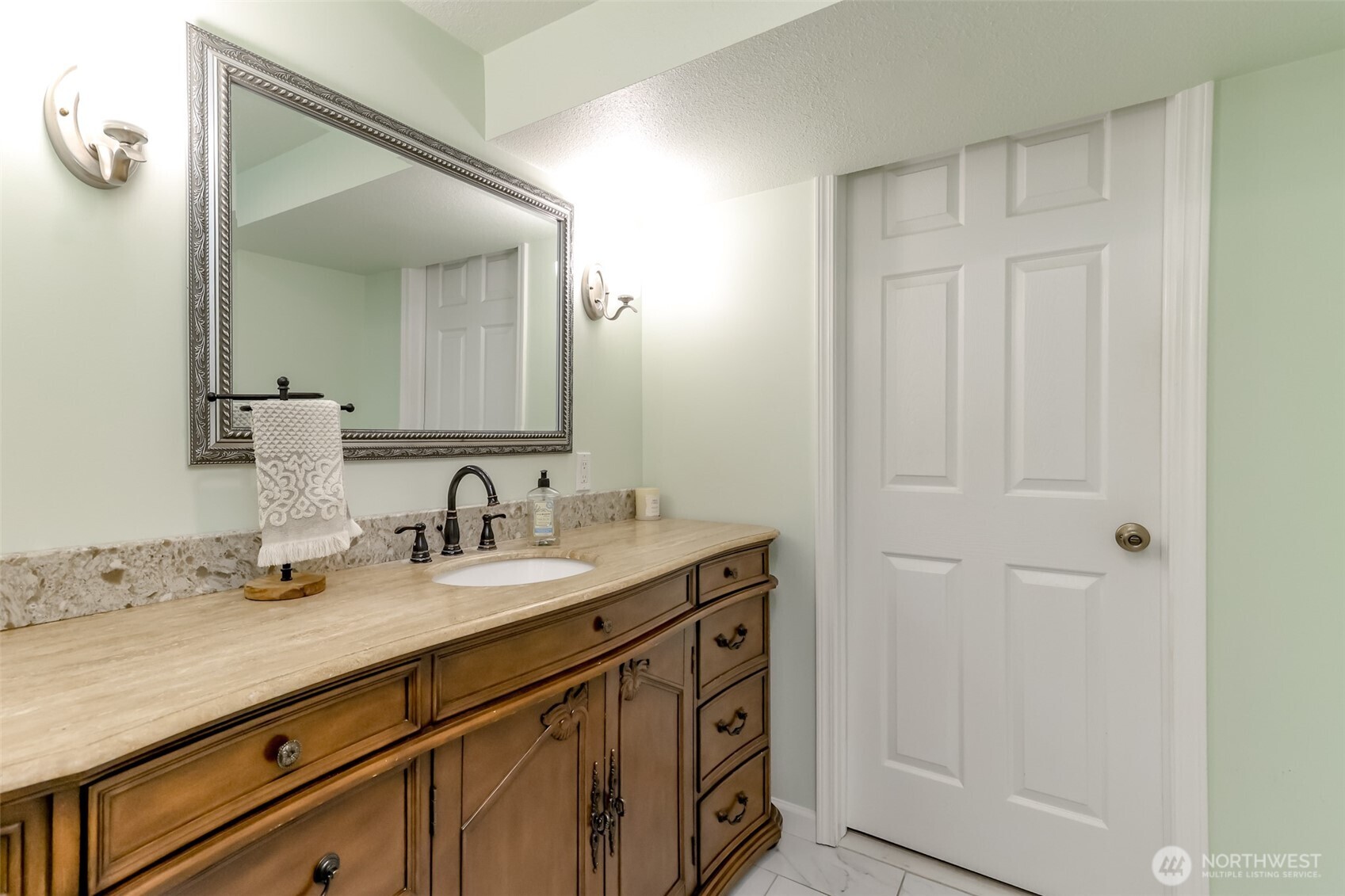98 31st Avenue Property Photo 25
