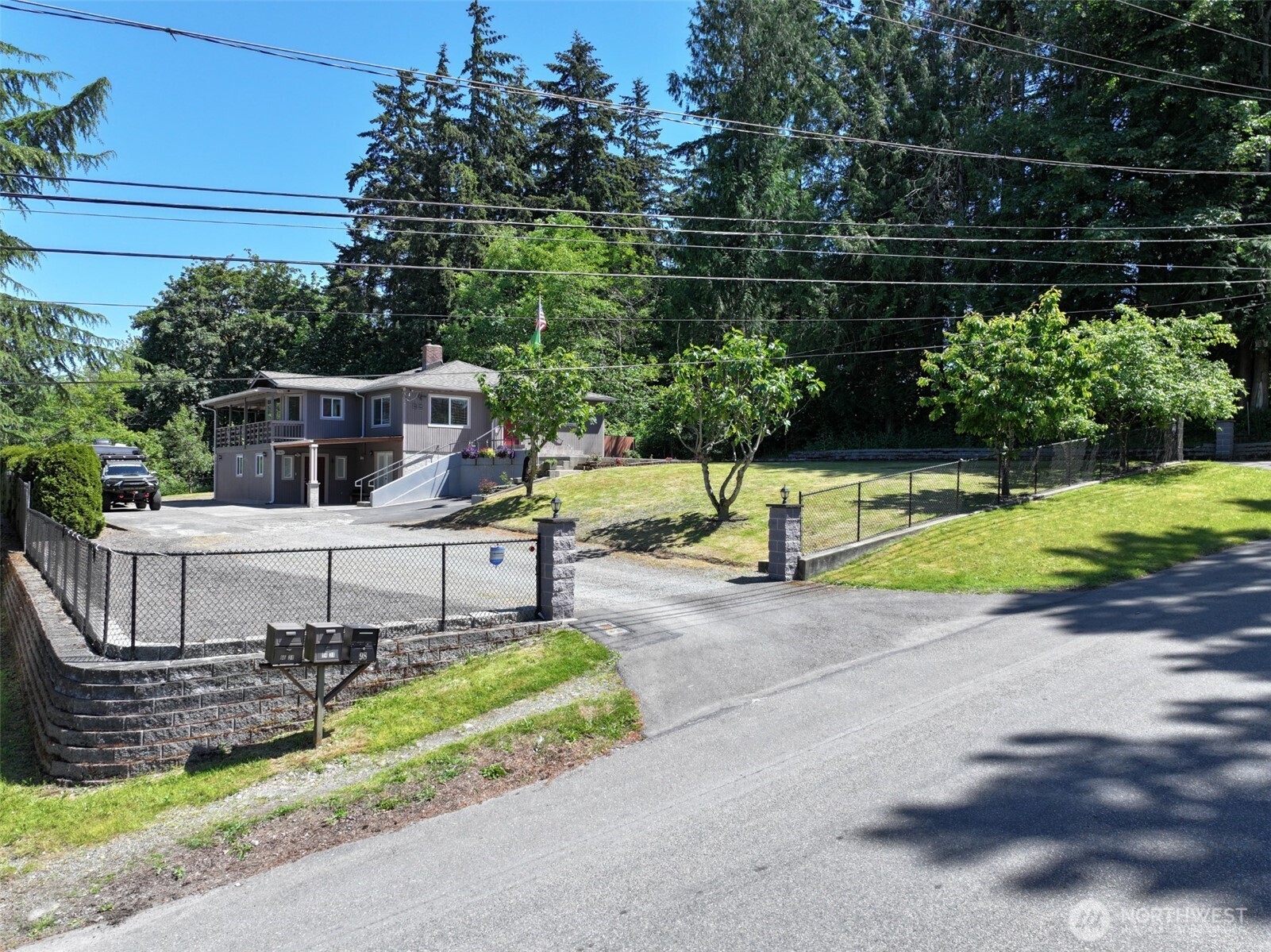 98 31st Avenue Property Photo 32
