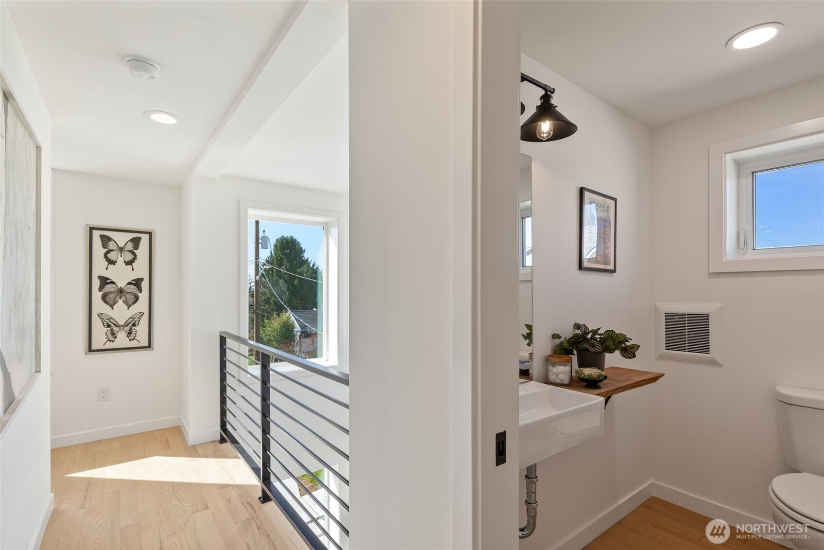 1556 S Pearl Street C Property Photo 11