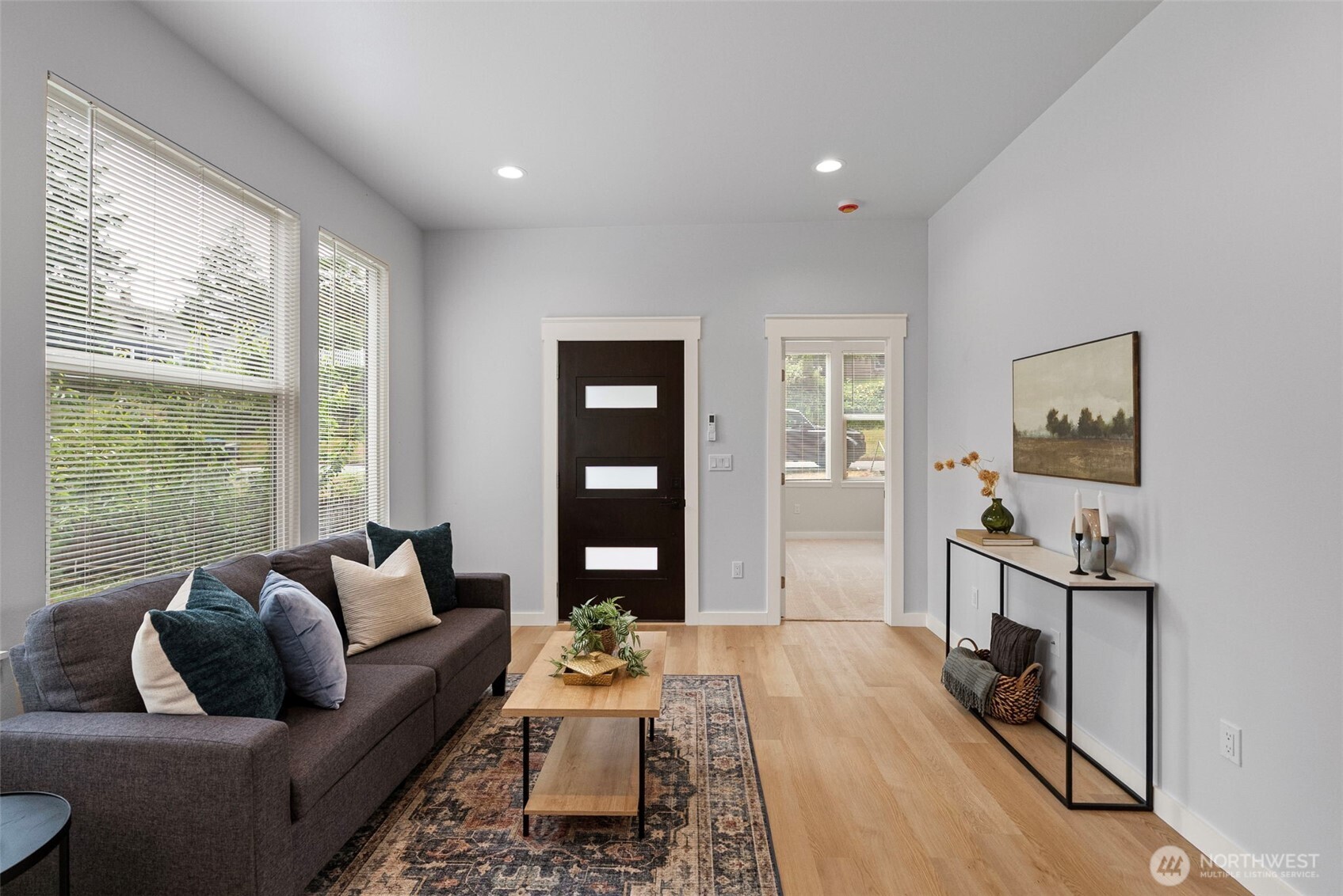 210 S Cambrian Avenue Property Photo 4