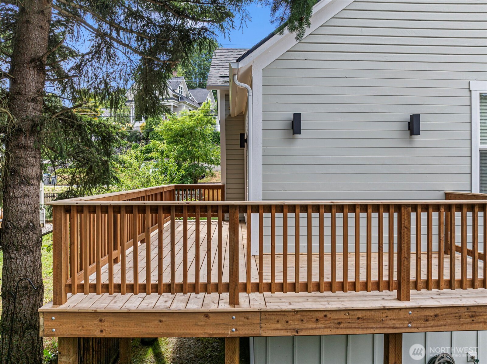210 S Cambrian Avenue Property Photo 23