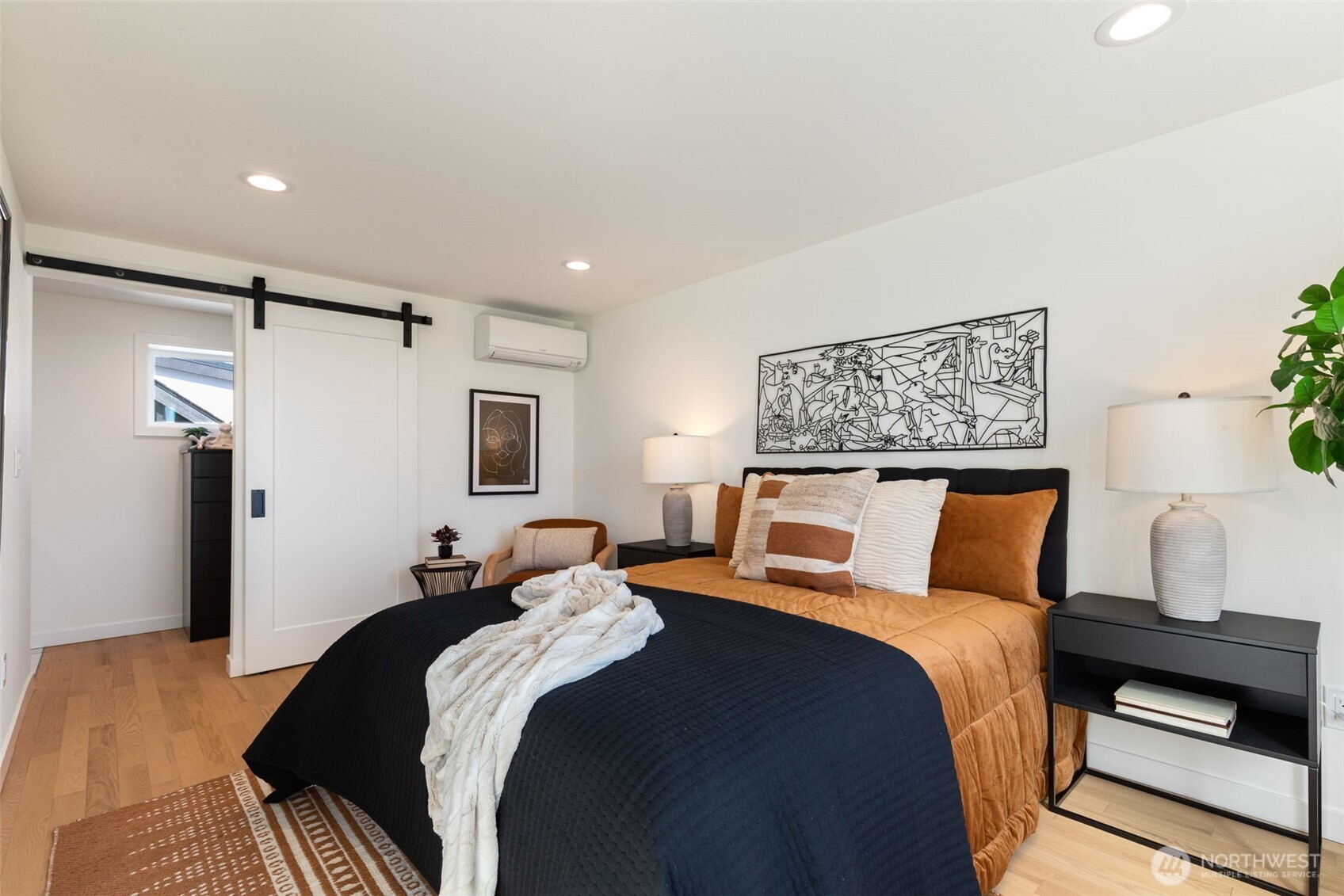 1556 S Pearl Street C Property Photo 15