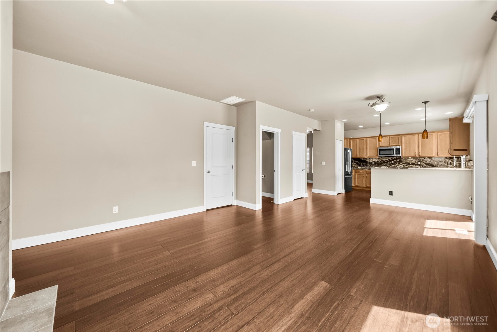 16216 23rd St Property Photo 11