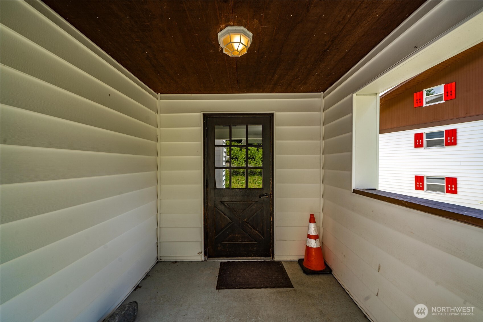 74 Erste Street 1205 Property Photo 5