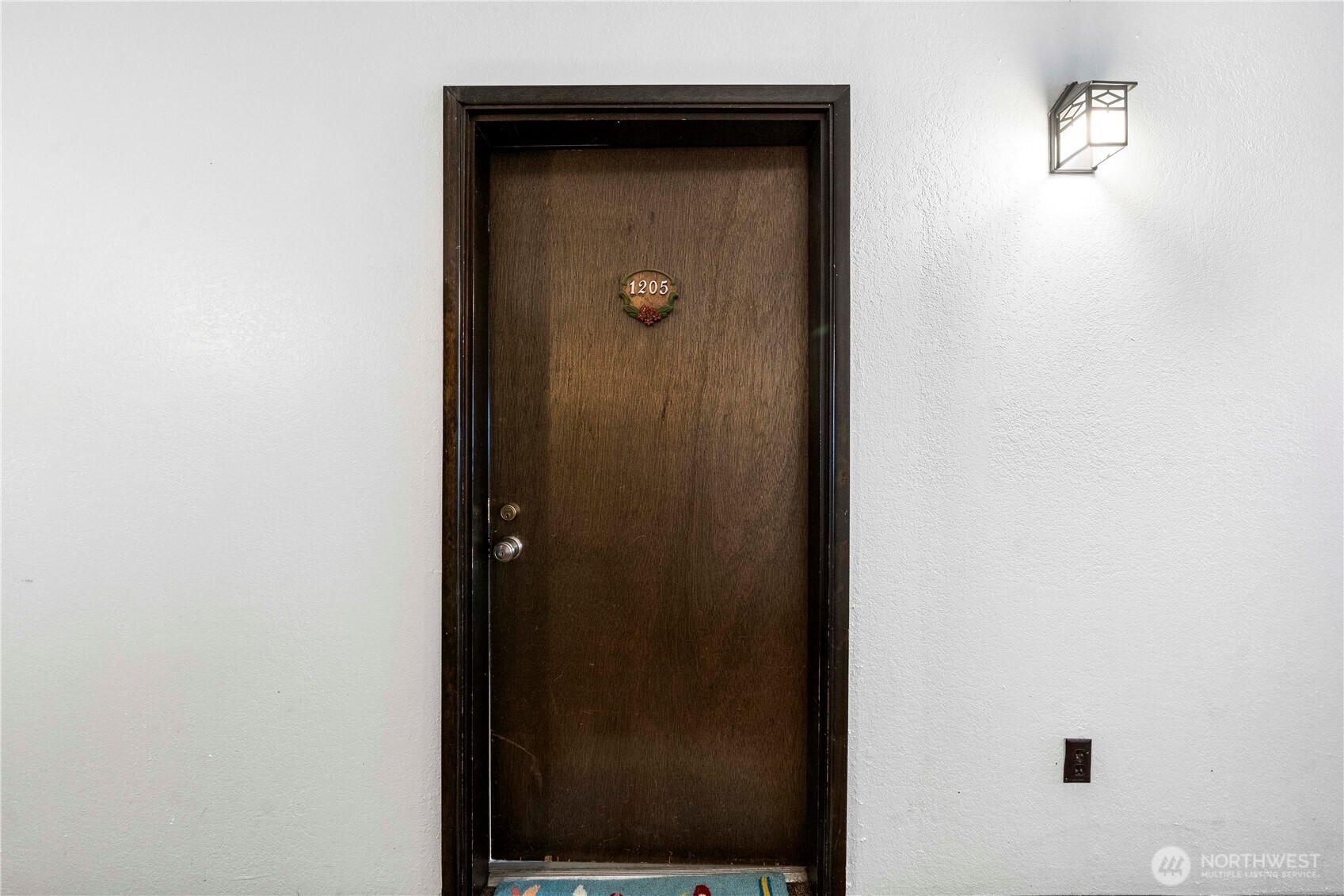 74 Erste Street 1205 Property Photo 7