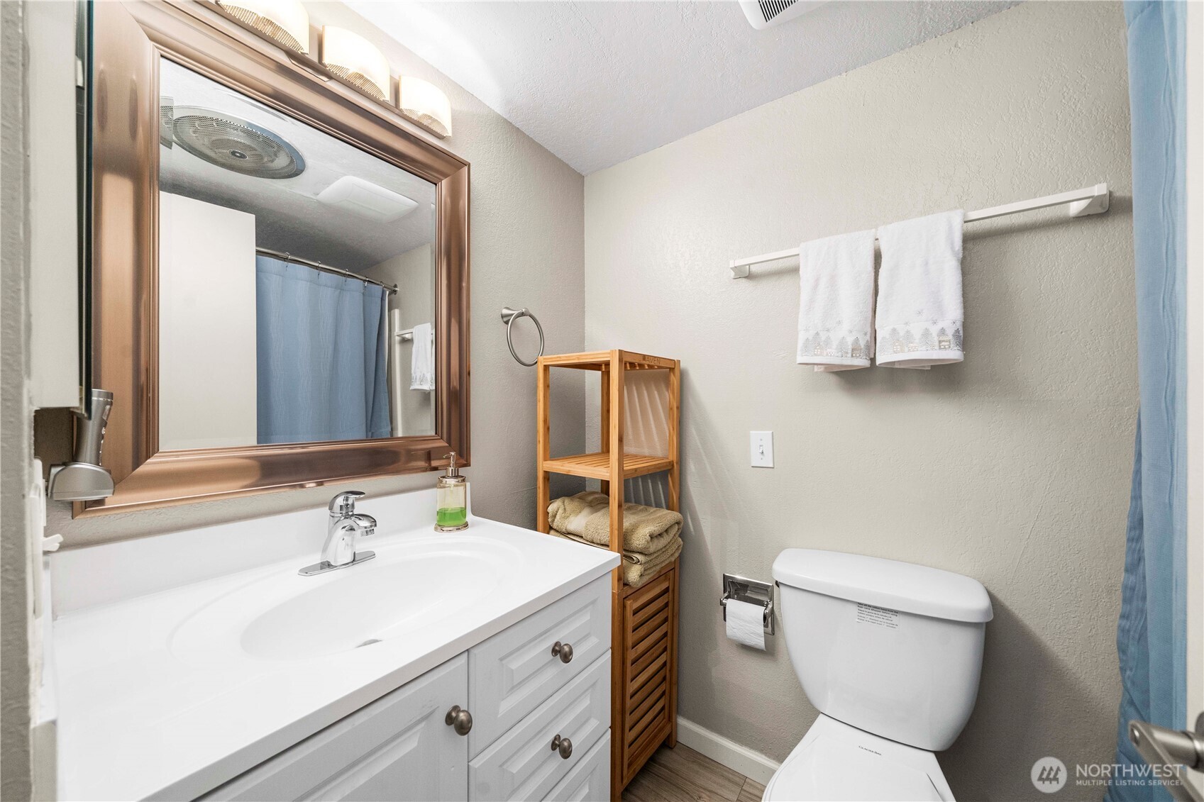 74 Erste Street 1205 Property Photo 13