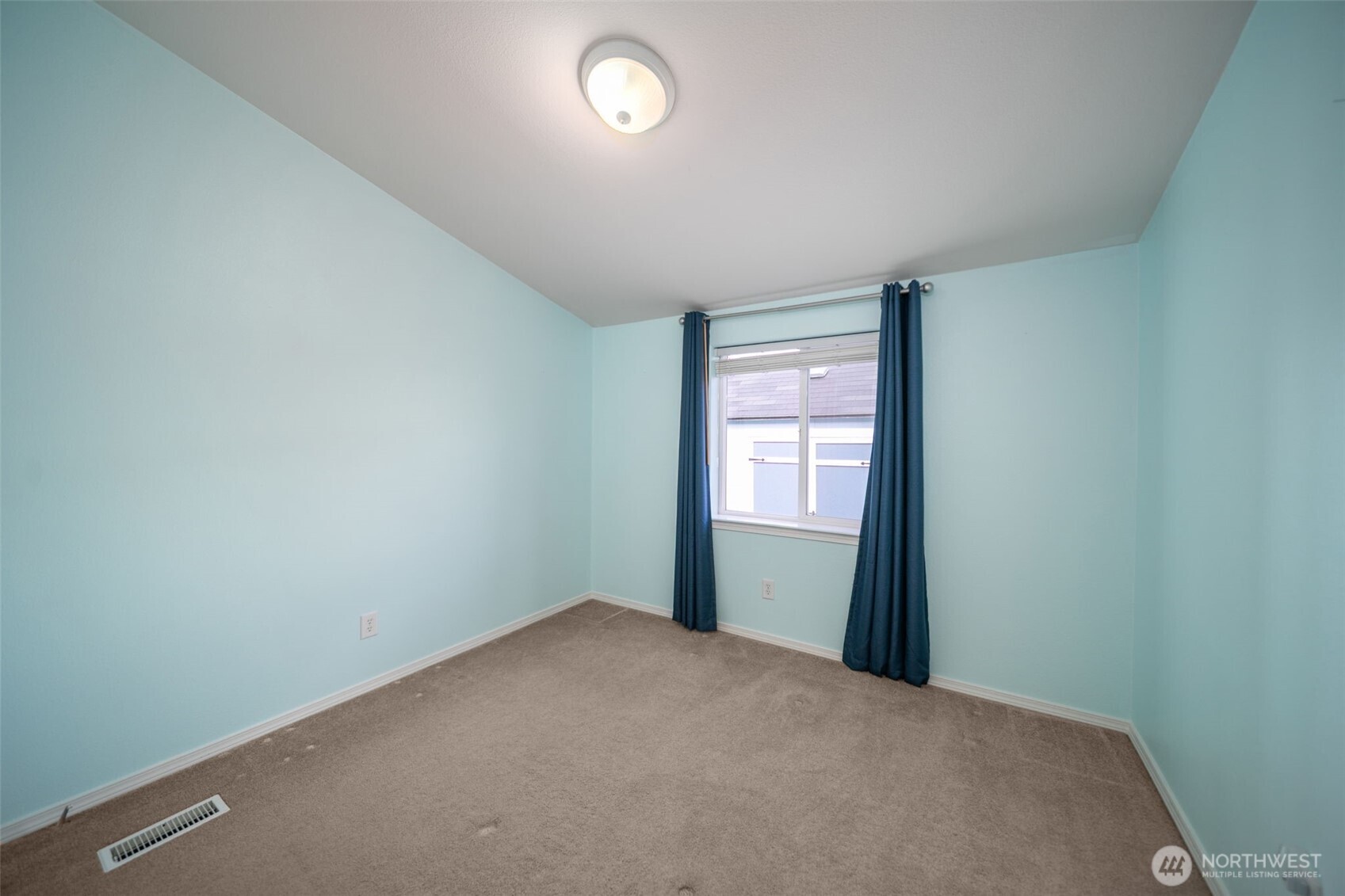 14611 Diamond Avenue Property Photo 23
