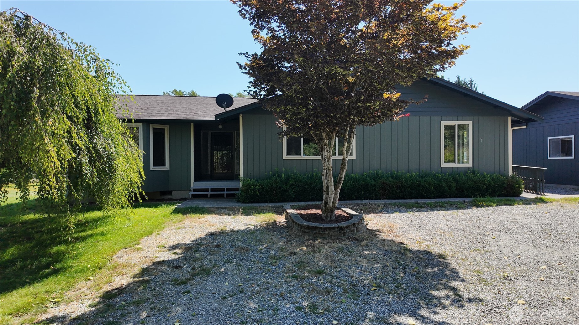 3046 Old Highway 99 North Road Property Photo 1