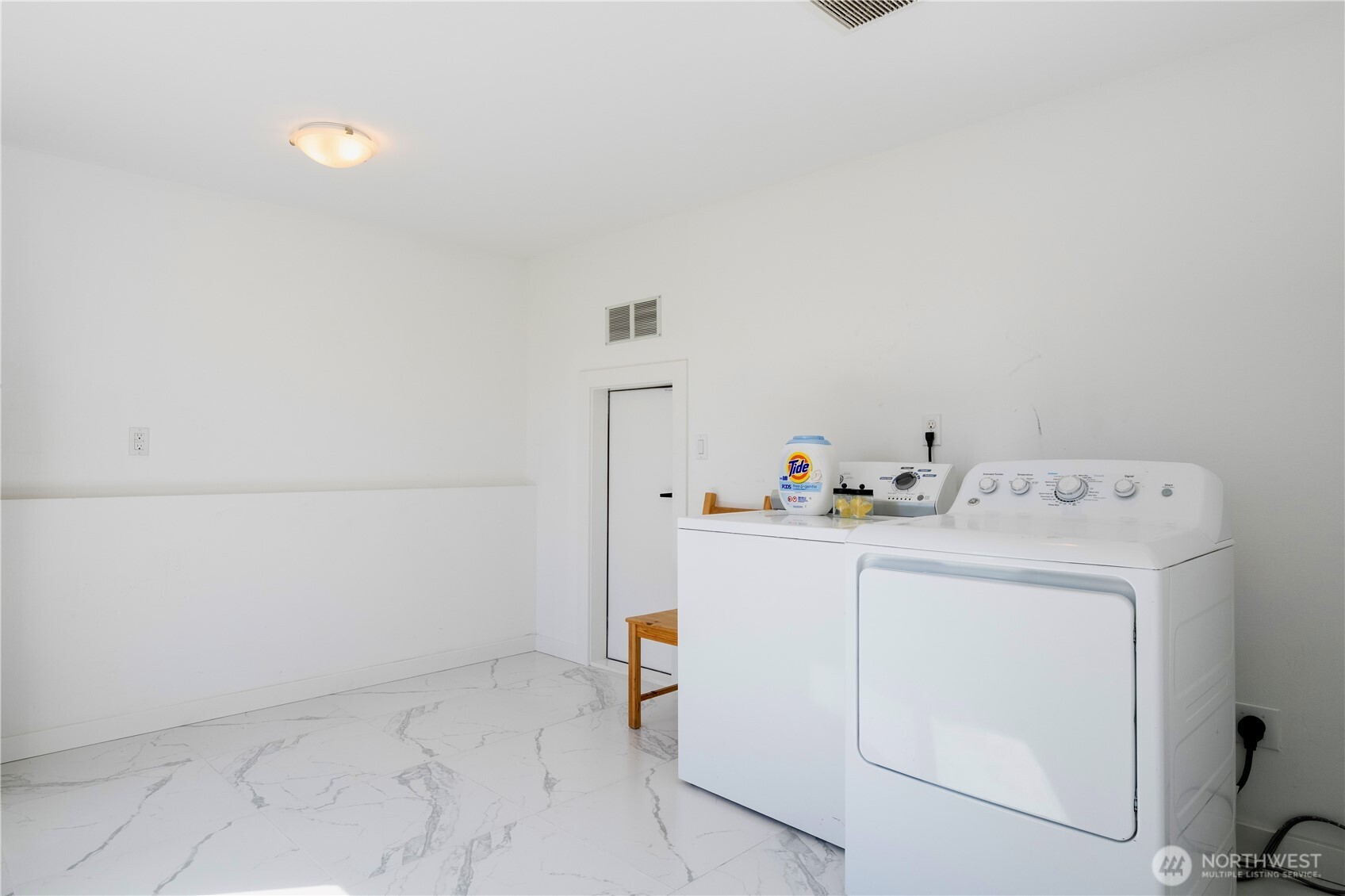 1546 Sturgus Avenue Property Photo 31